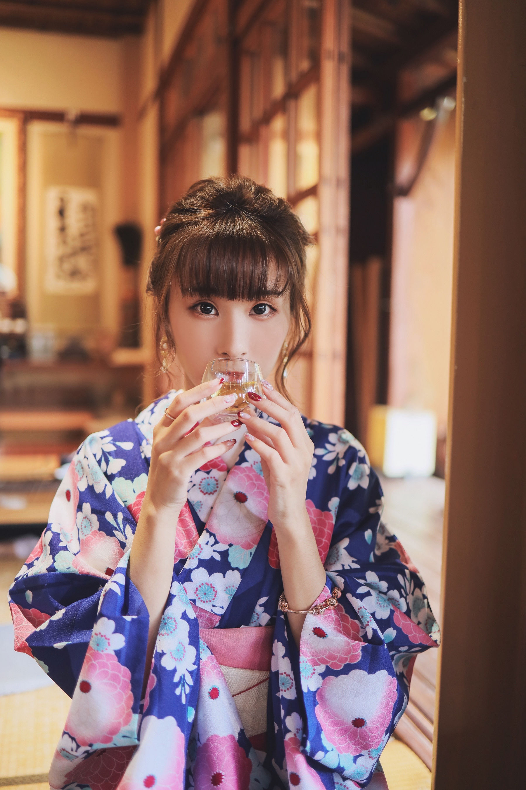 泥泥汝 - 神社巫女