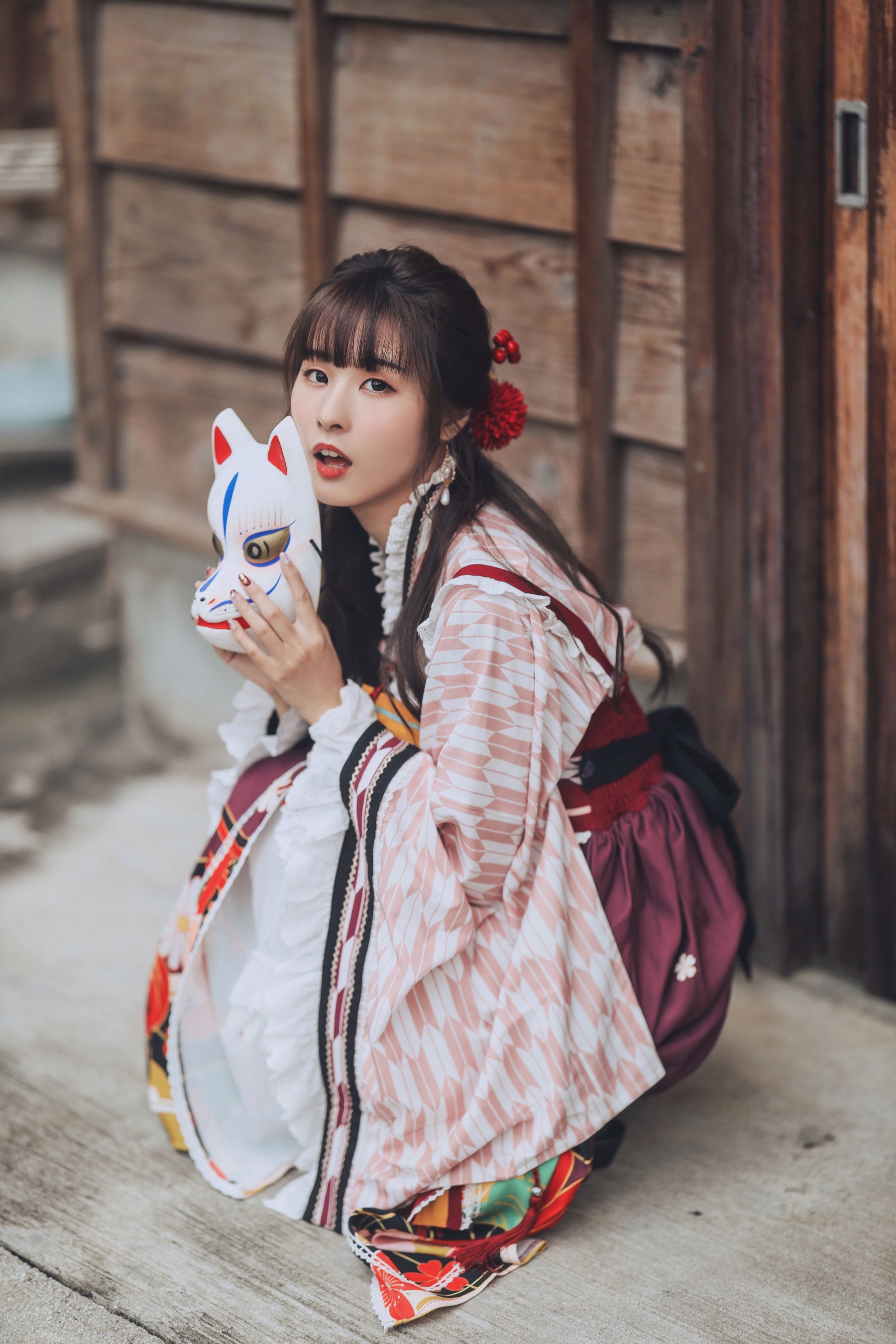 泥泥汝 - 神社巫女