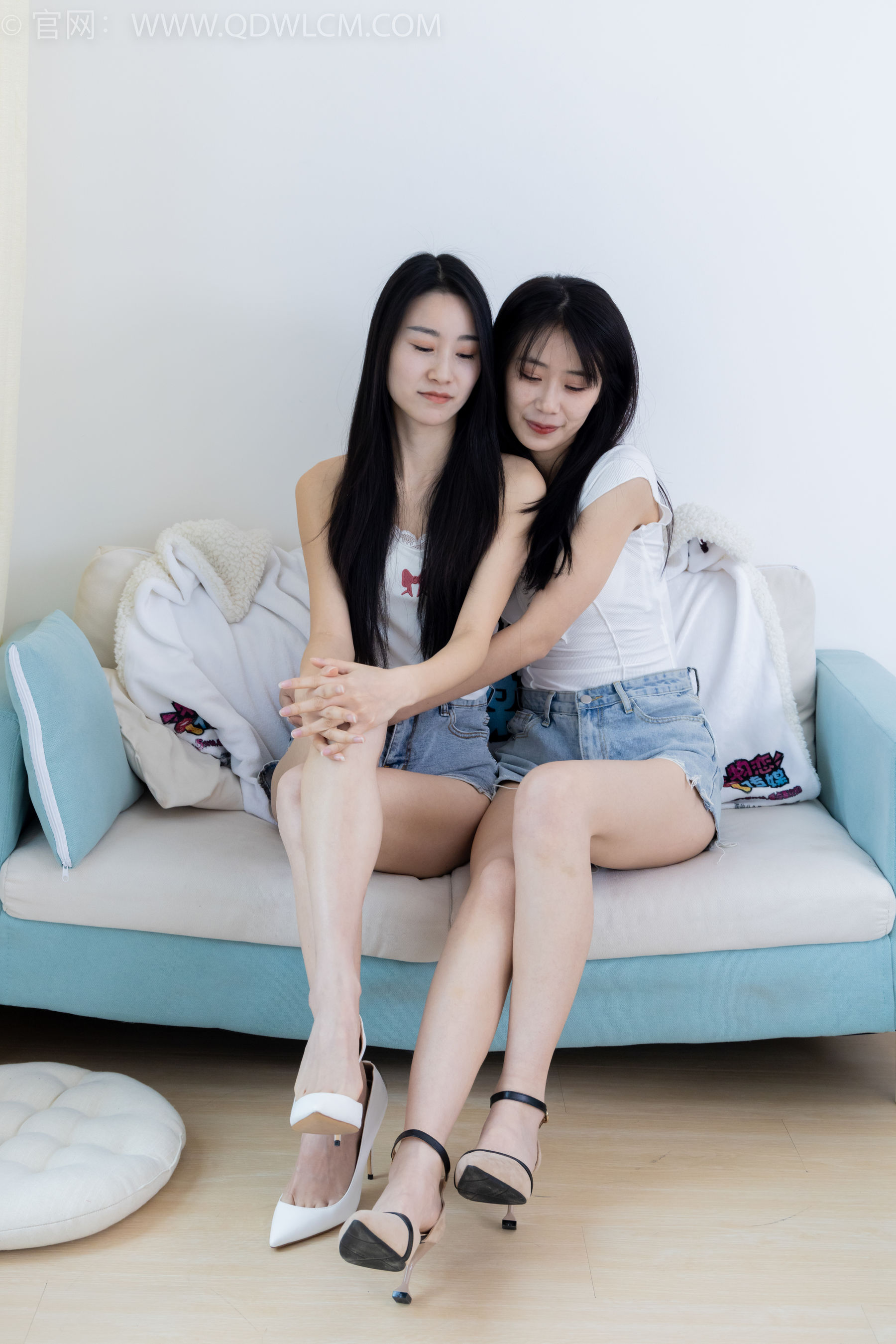 物恋传媒 No.2003 果汁&菜菜 -纯白记忆