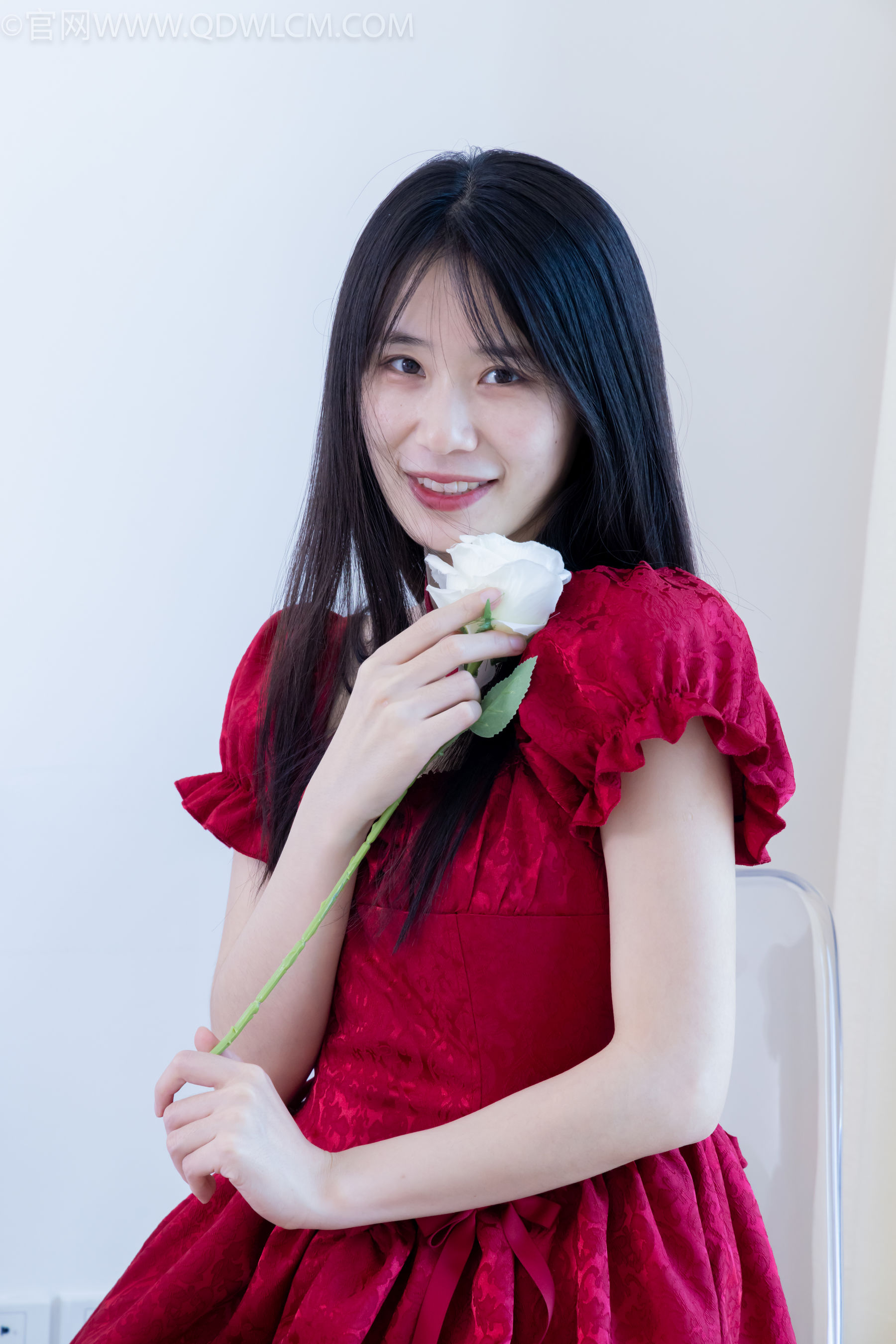物恋传媒 No.2012 菜菜 -黑色蔷薇