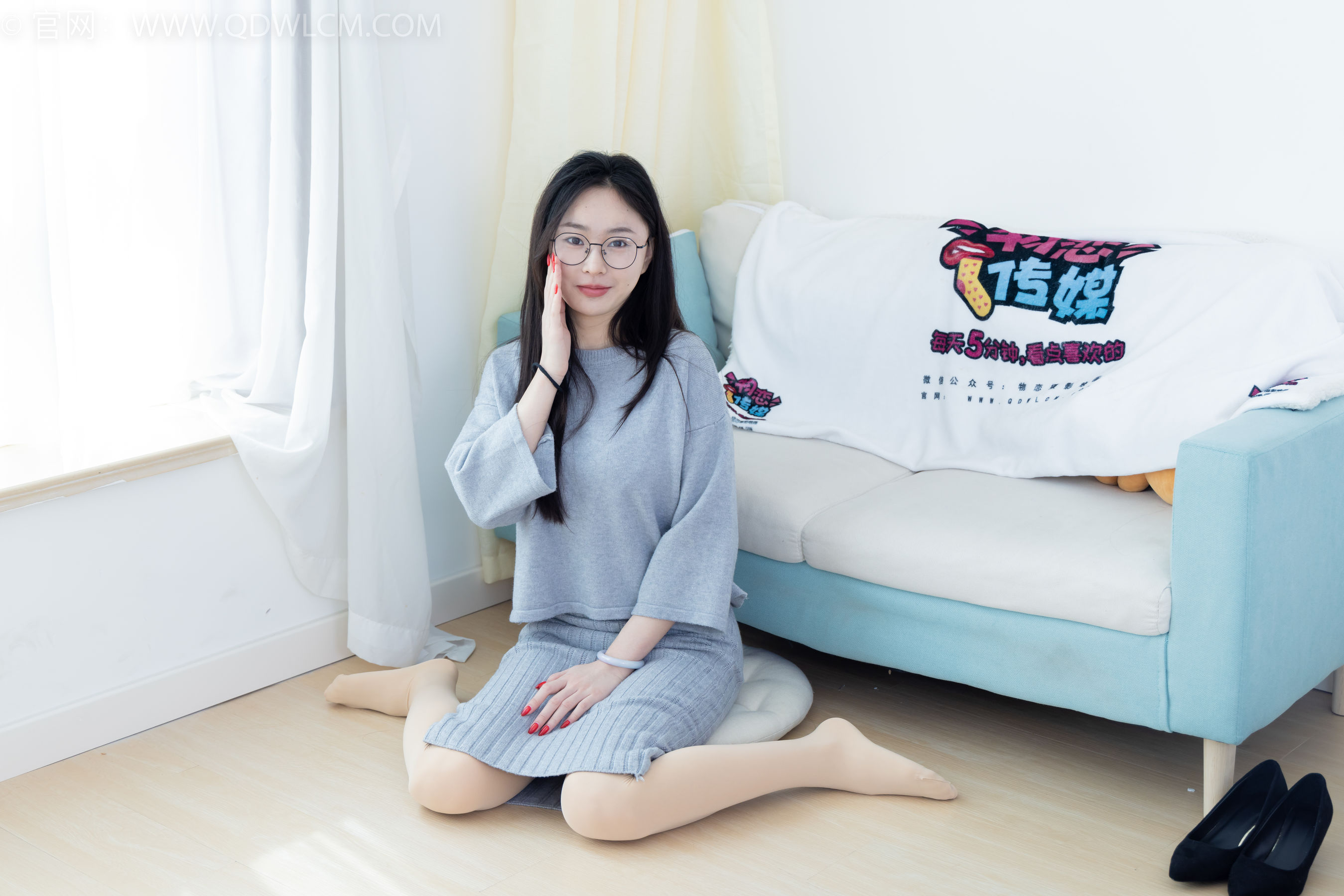 物恋传媒 No.2034 美兔 -沉溺悲伤