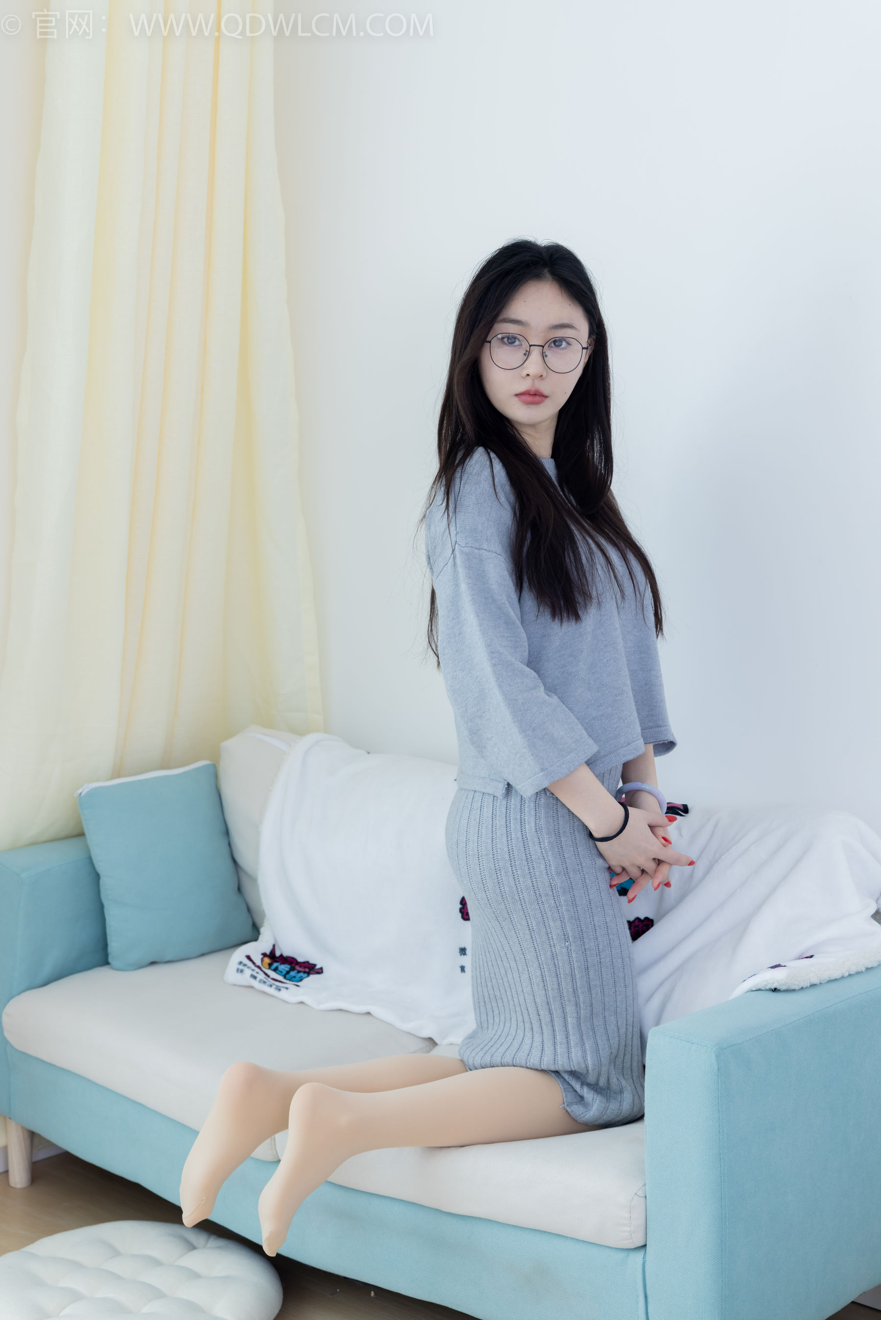 物恋传媒 No.2034 美兔 -沉溺悲伤