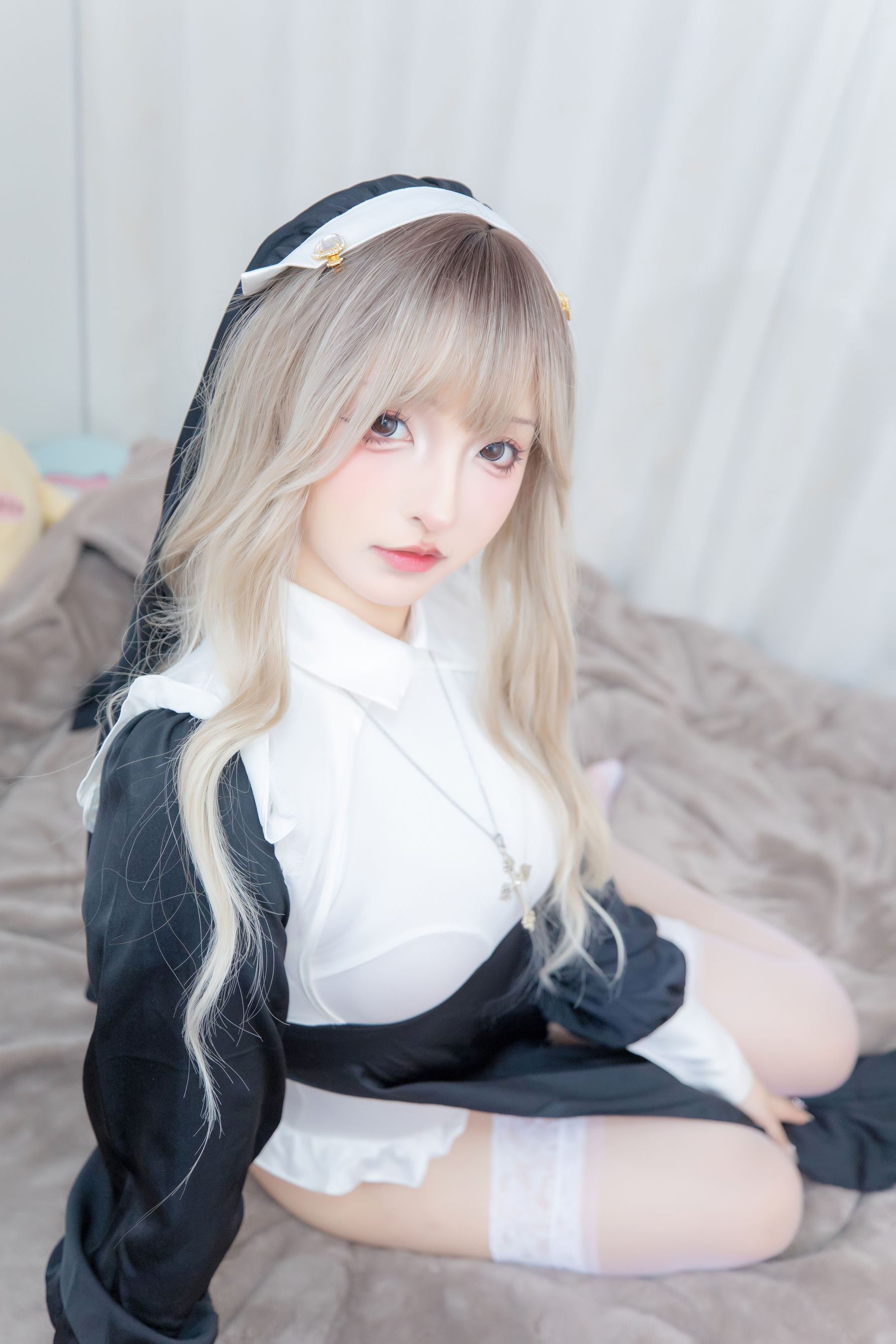 萝莉神楽板真冬 之战斗修女