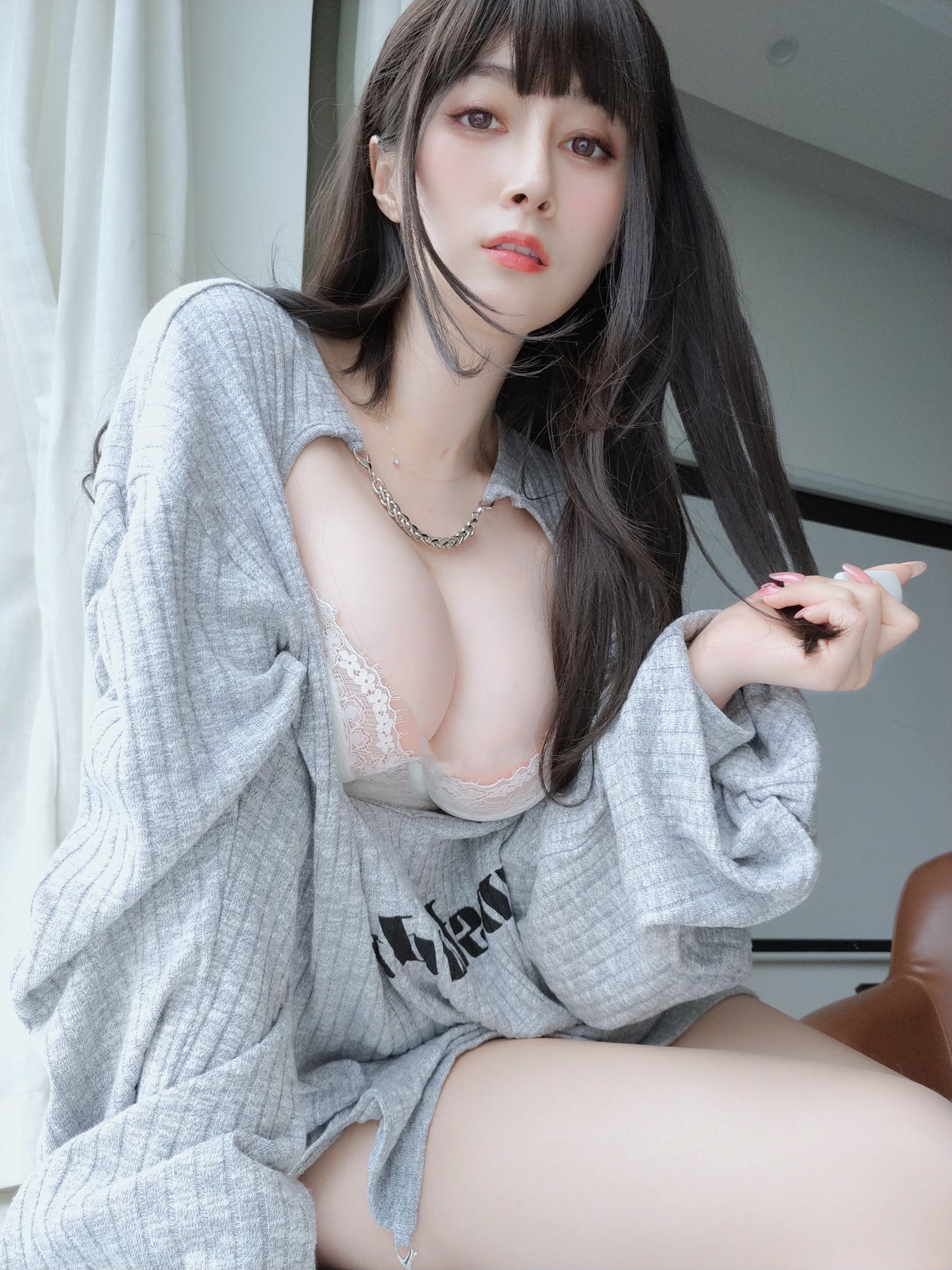 Coser小姐姐 白银 [fantia] - 性感开胸