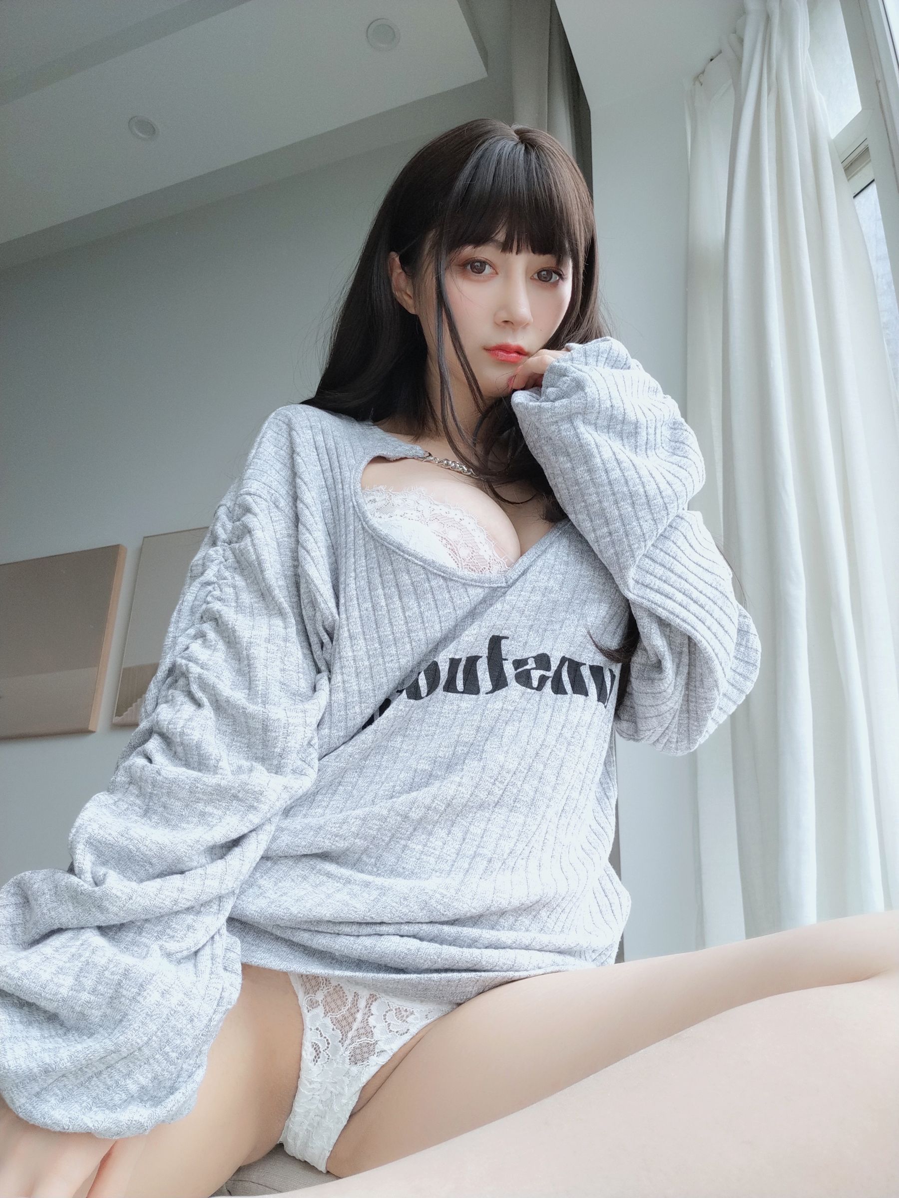 Coser小姐姐 白银 [fantia] - 性感开胸