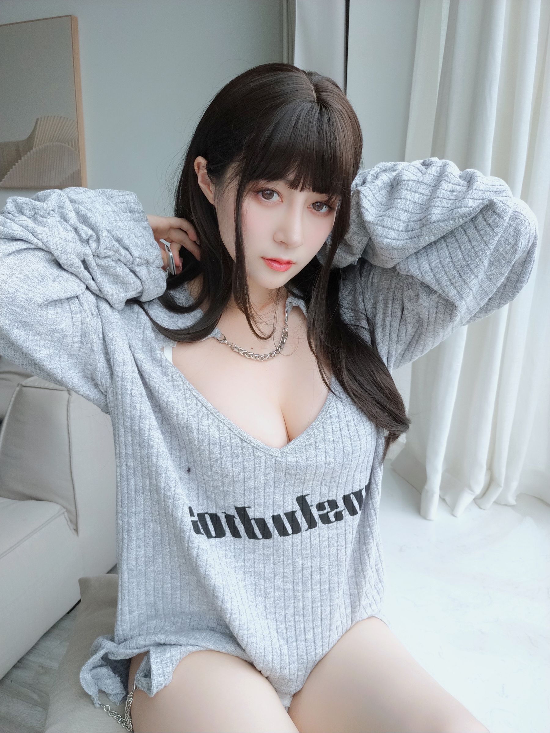 Coser小姐姐 白银 [fantia] - 性感开胸