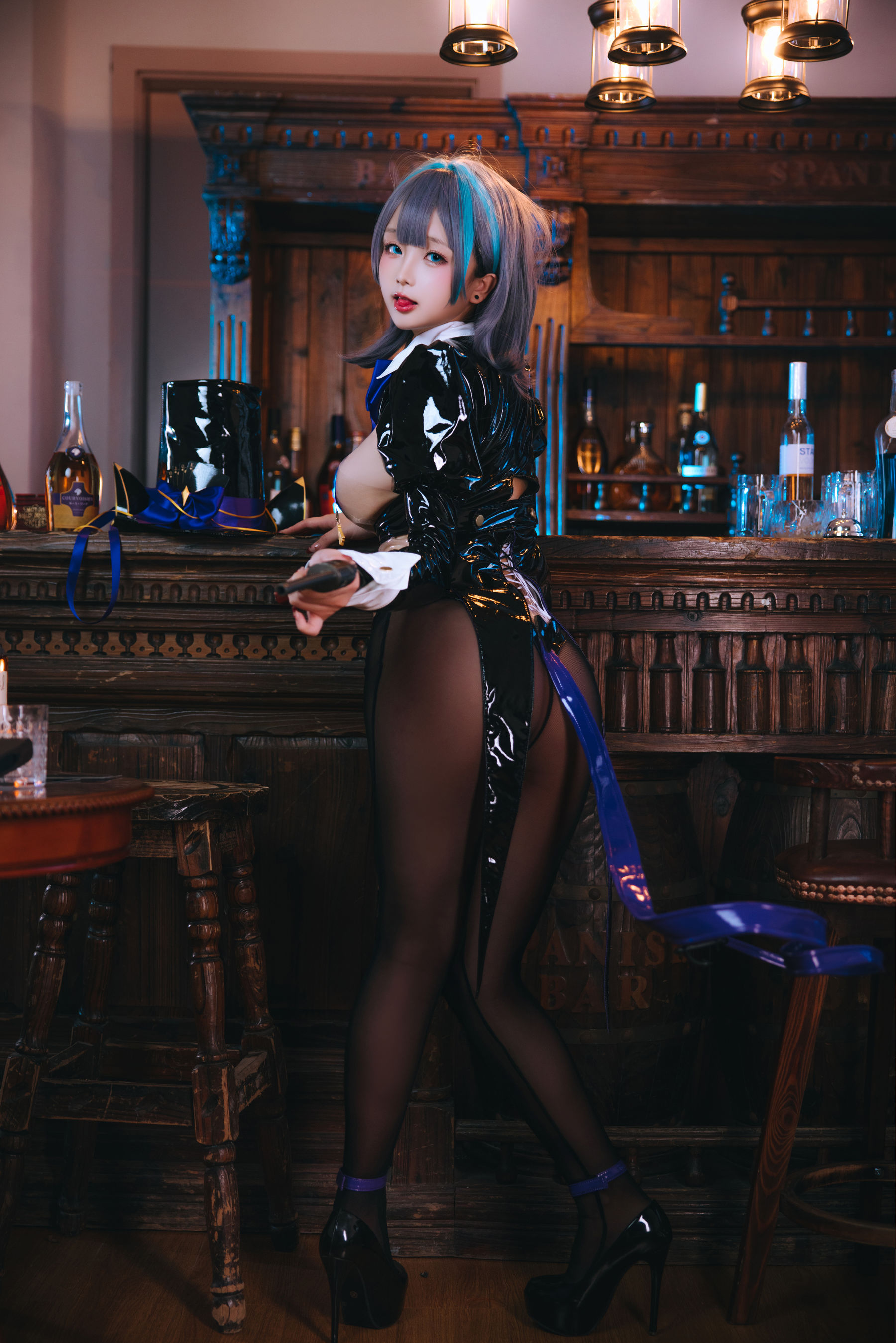 Cosplay日奈娇 - 柴郡魔术师