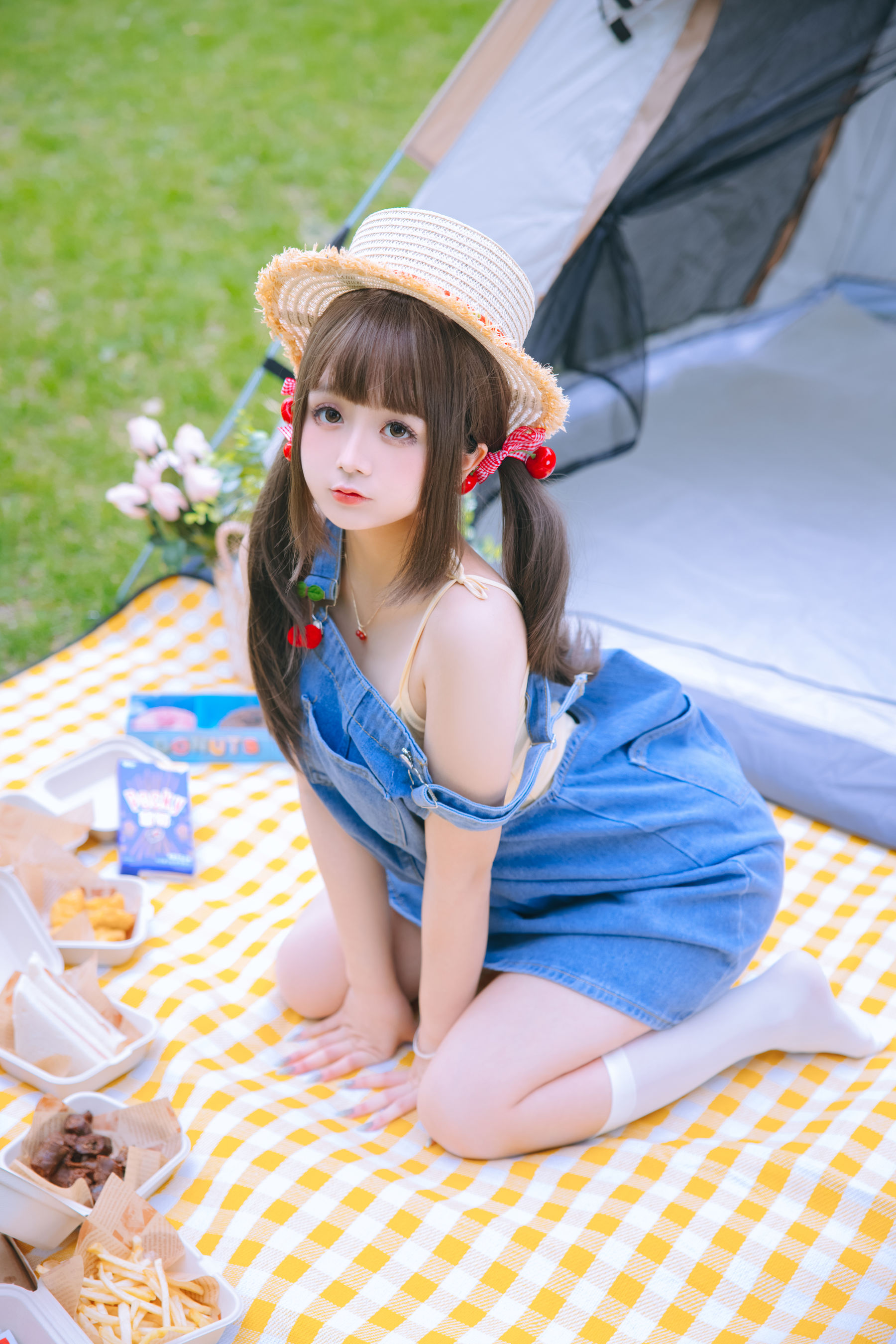 Cosplay日奈娇 - 野餐日