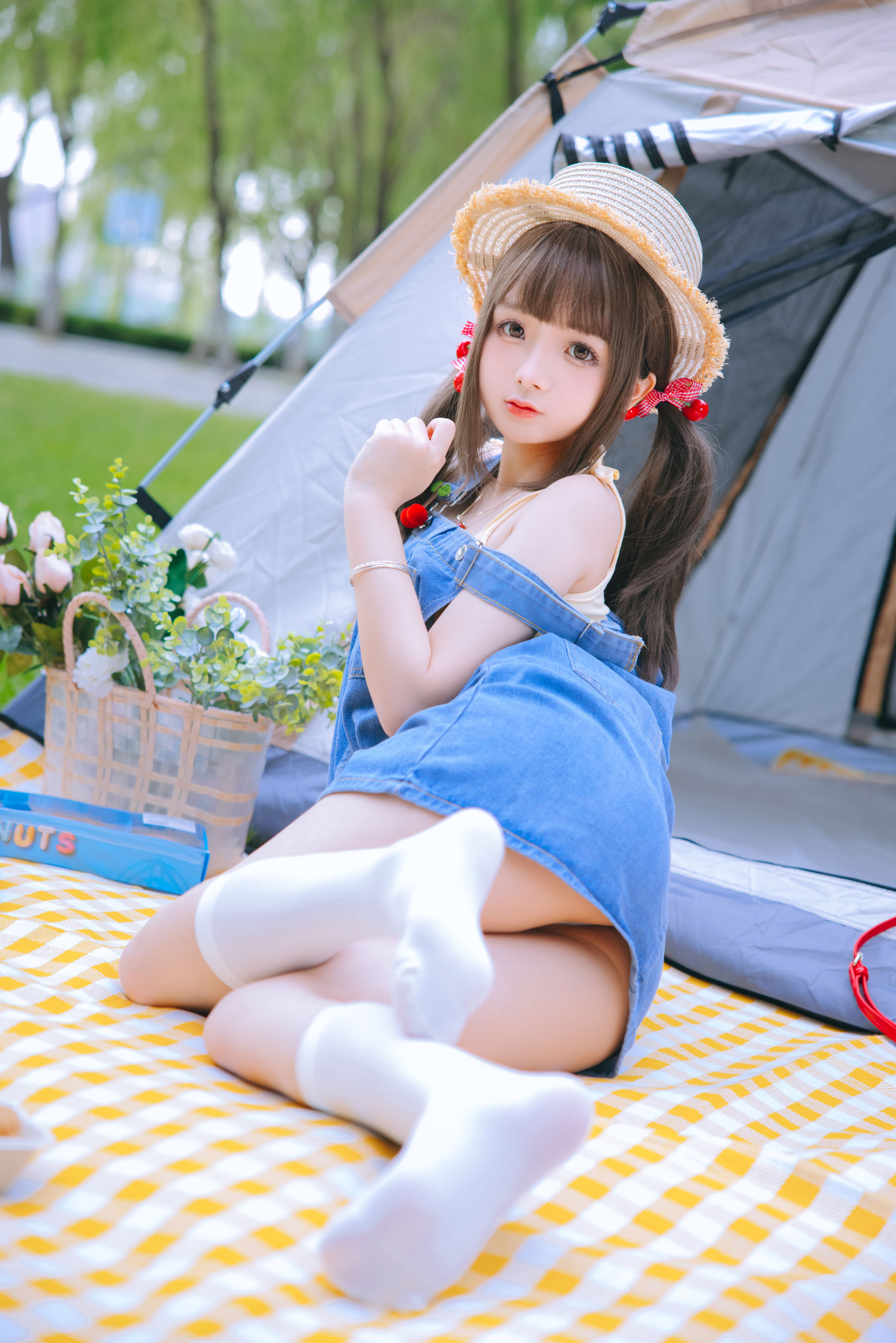 Cosplay日奈娇 - 野餐日
