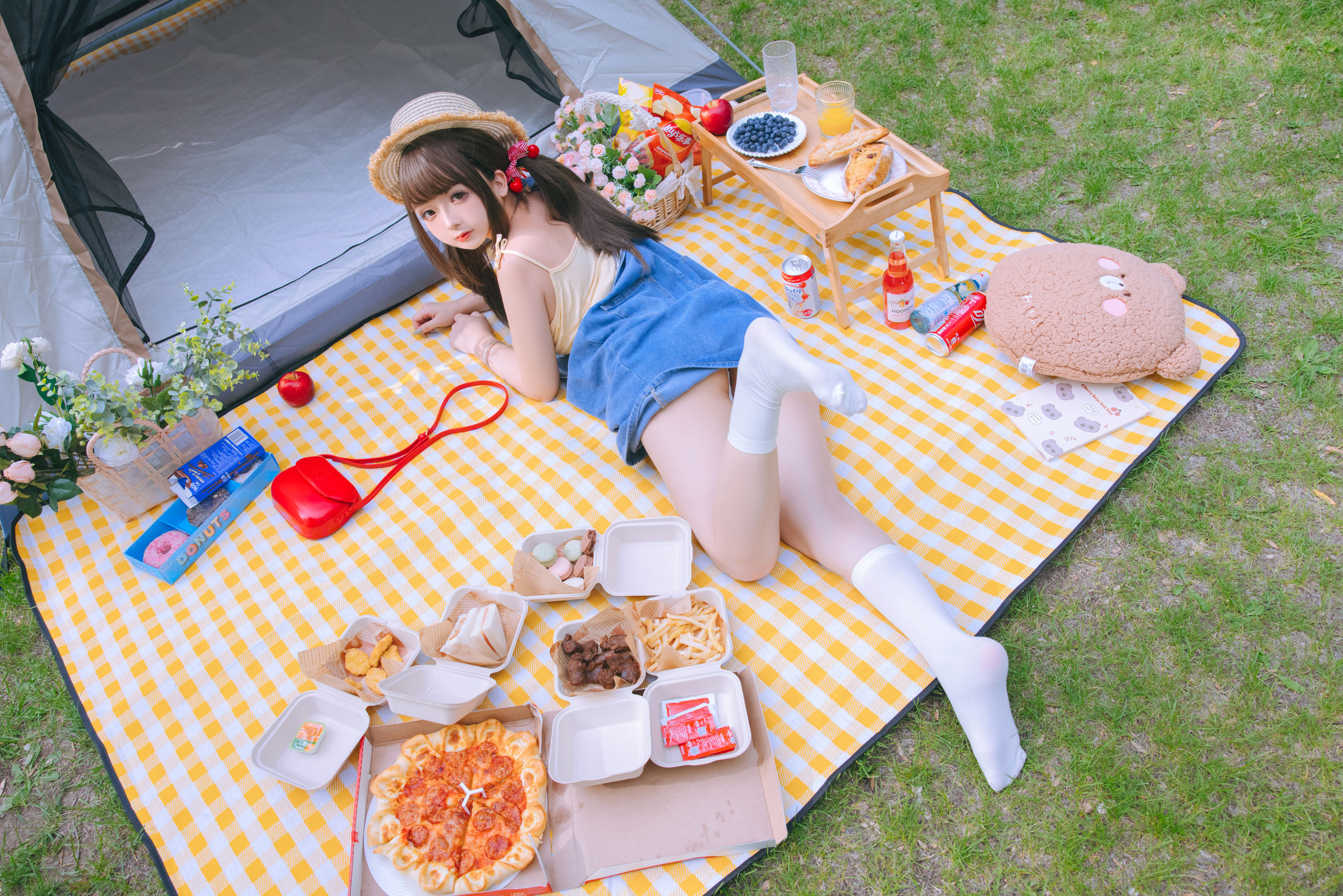 Cosplay日奈娇 - 野餐日