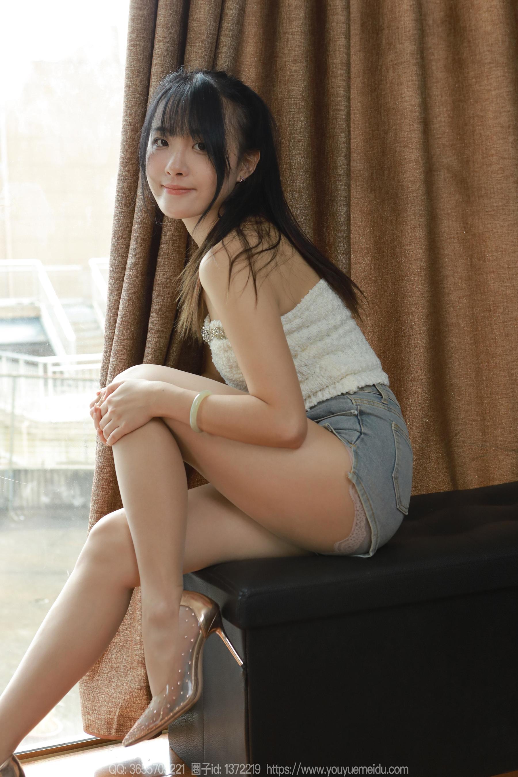 IESS异思趣向 - 模特： 婉萍 《相信光》