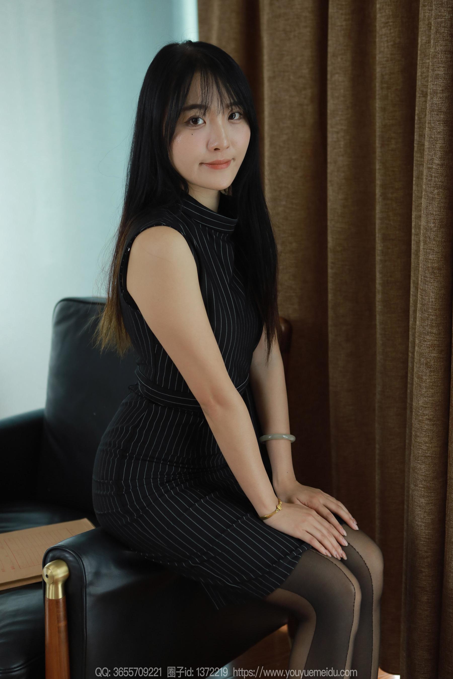 IESS异思趣向 - 模特： 婉萍 《美丽西瓜袜》