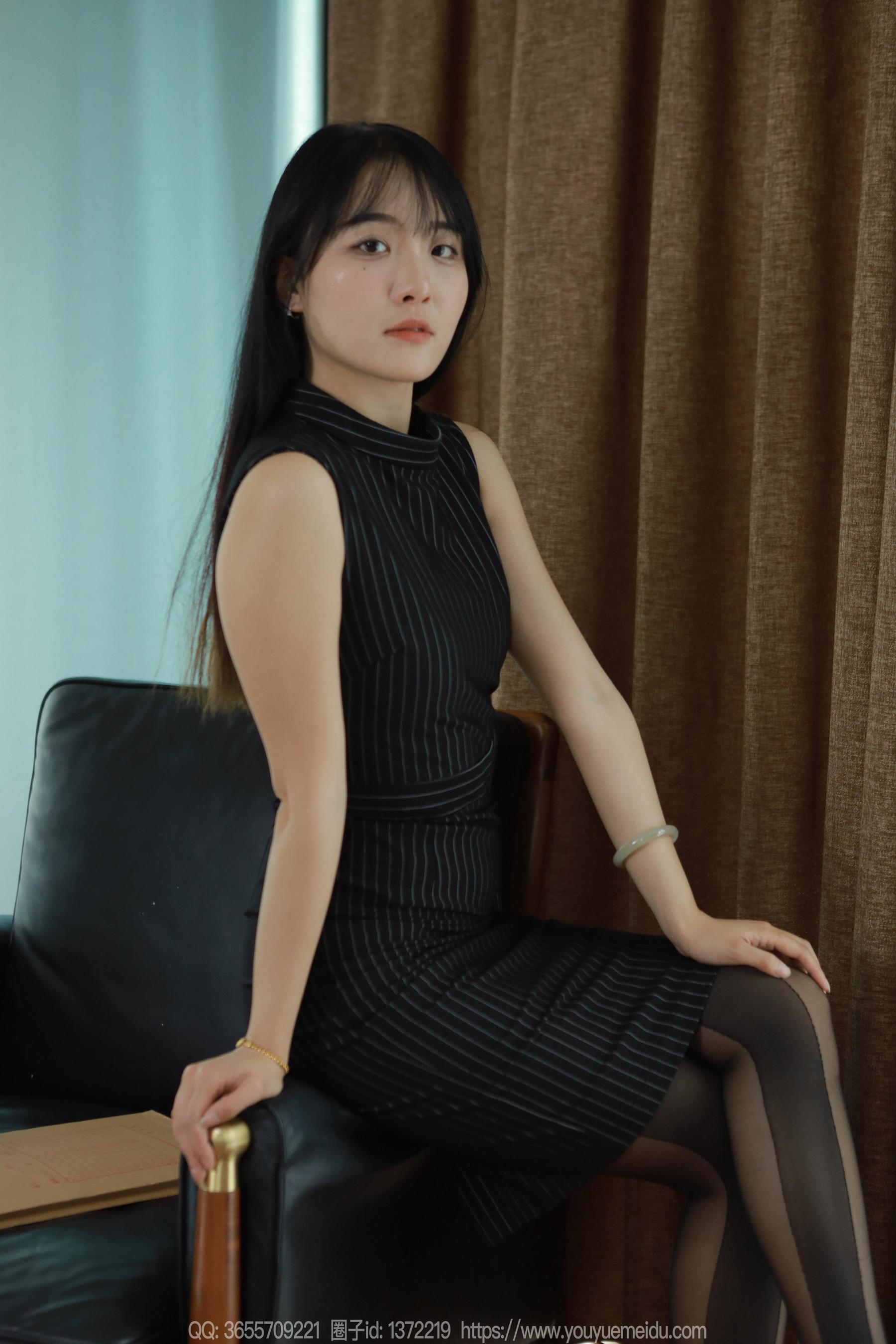 IESS异思趣向 - 模特： 婉萍 《美丽西瓜袜》