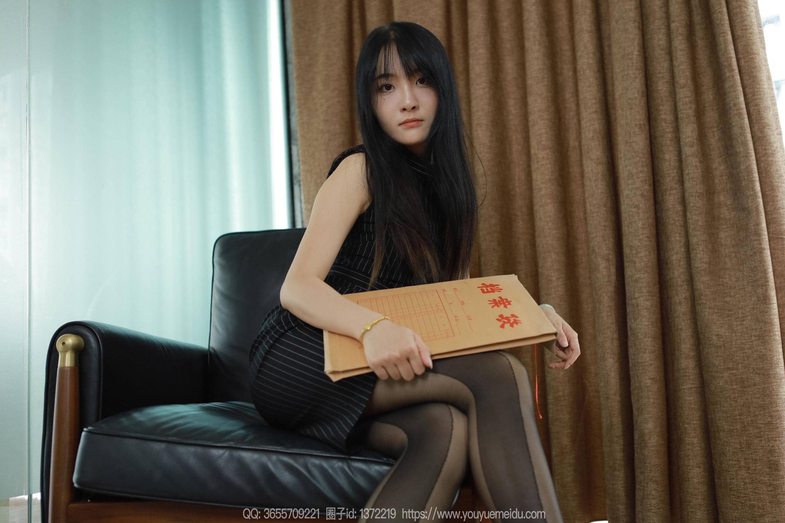 IESS异思趣向 - 模特： 婉萍 《美丽西瓜袜》