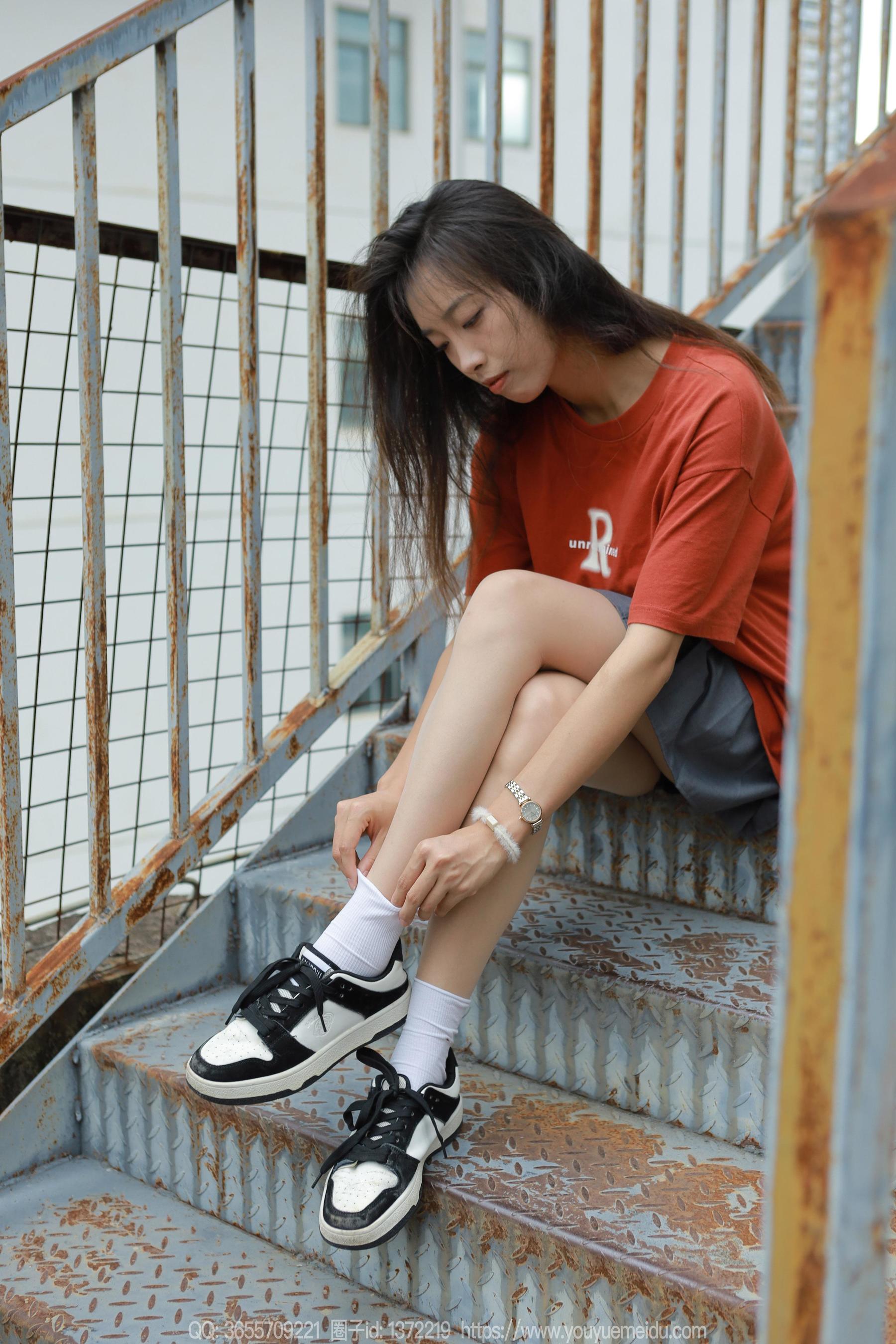IESS异思趣向 - 模特： 小九 《美式穿搭（上）》