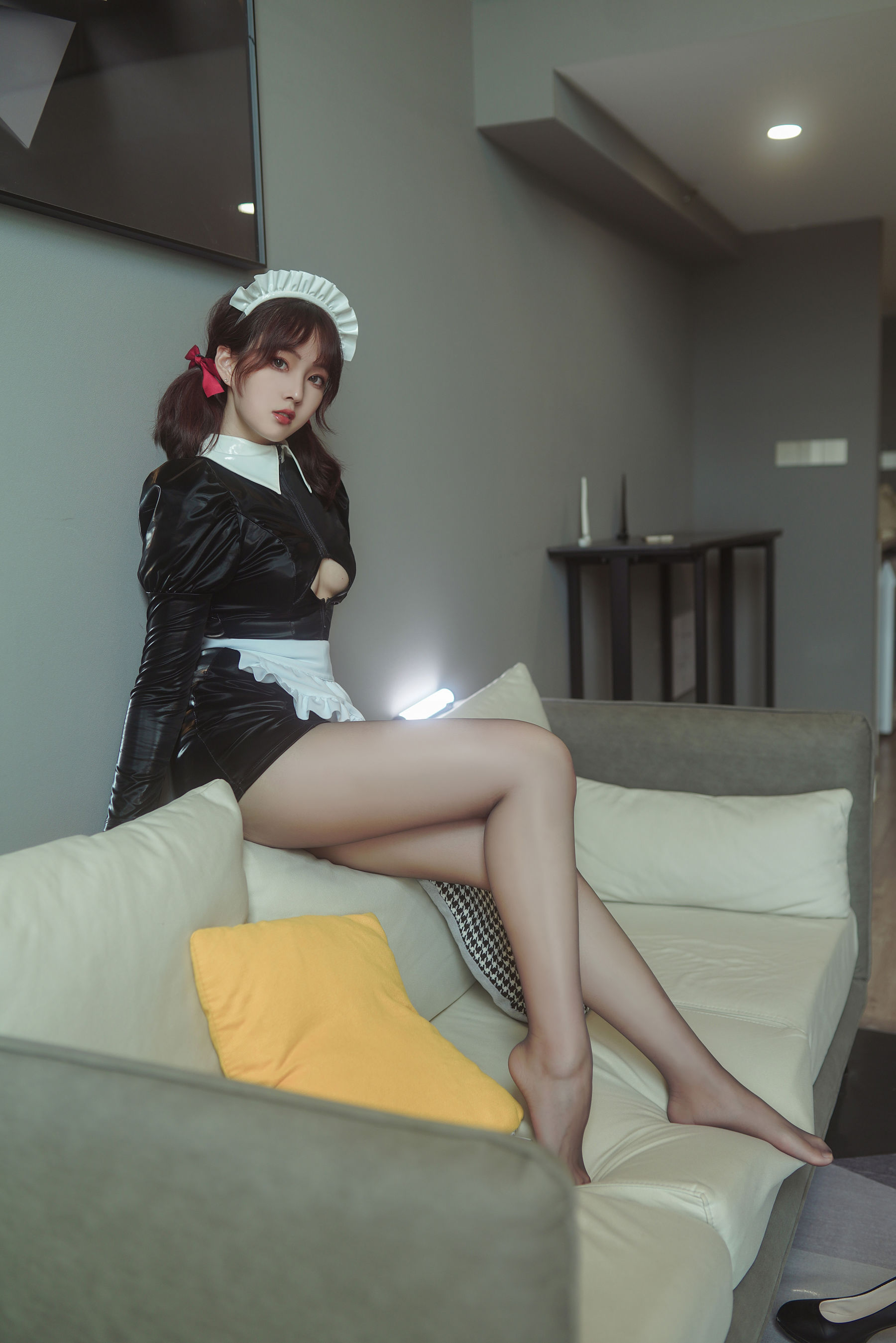 Natsuko夏夏子 - 漆黑女仆
