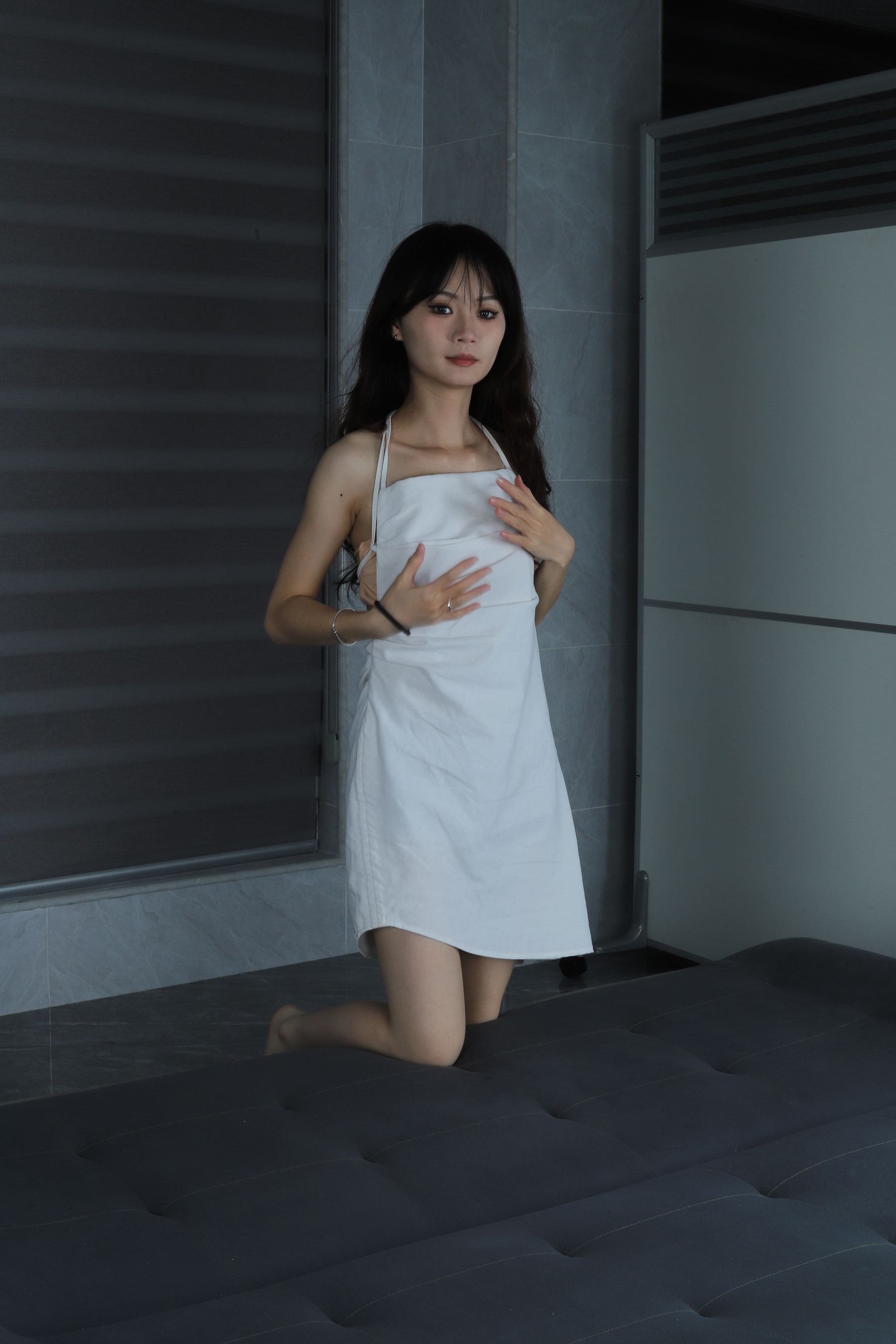 Pary摄影 No.145 超美模特 小玉 穿上大露背秀美脚