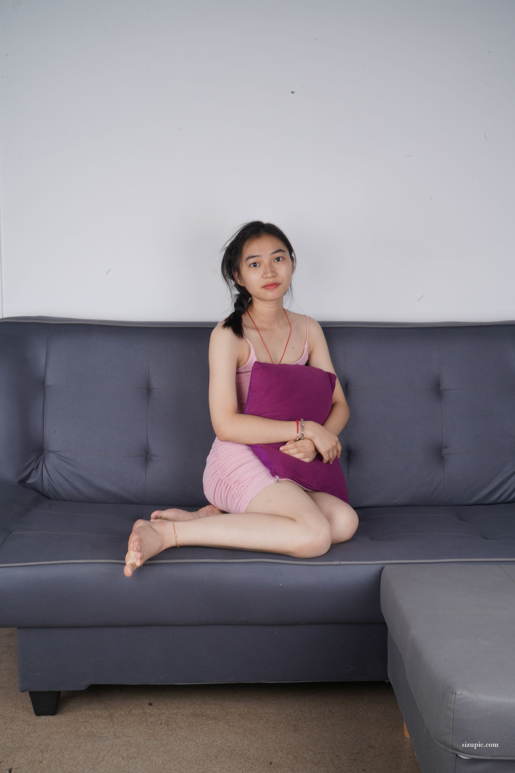 Pary摄影 No.148 新模 雨莉 性感美女37码美脚展示