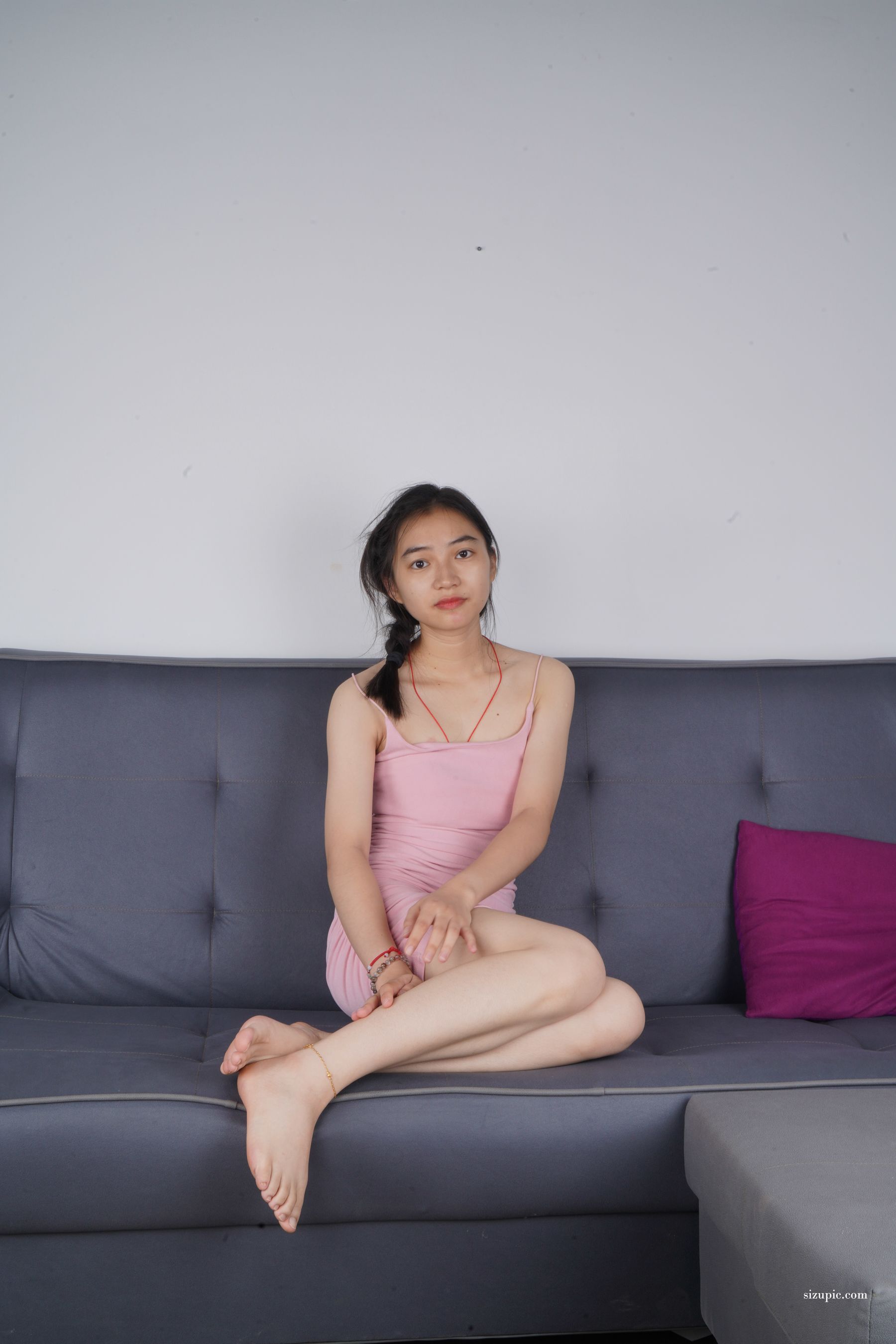 Pary摄影 No.148 新模 雨莉 性感美女37码美脚展示