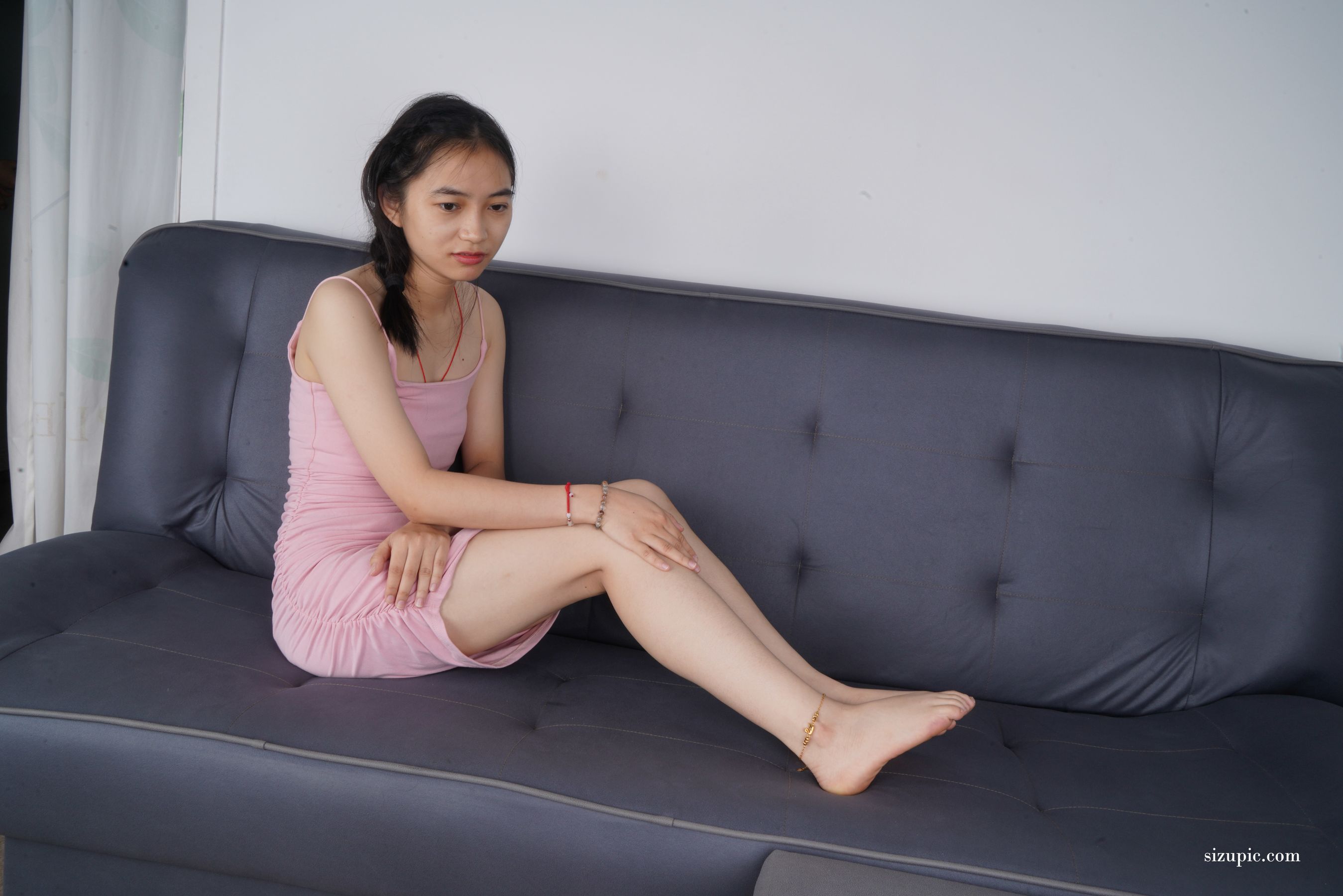 Pary摄影 No.148 新模 雨莉 性感美女37码美脚展示