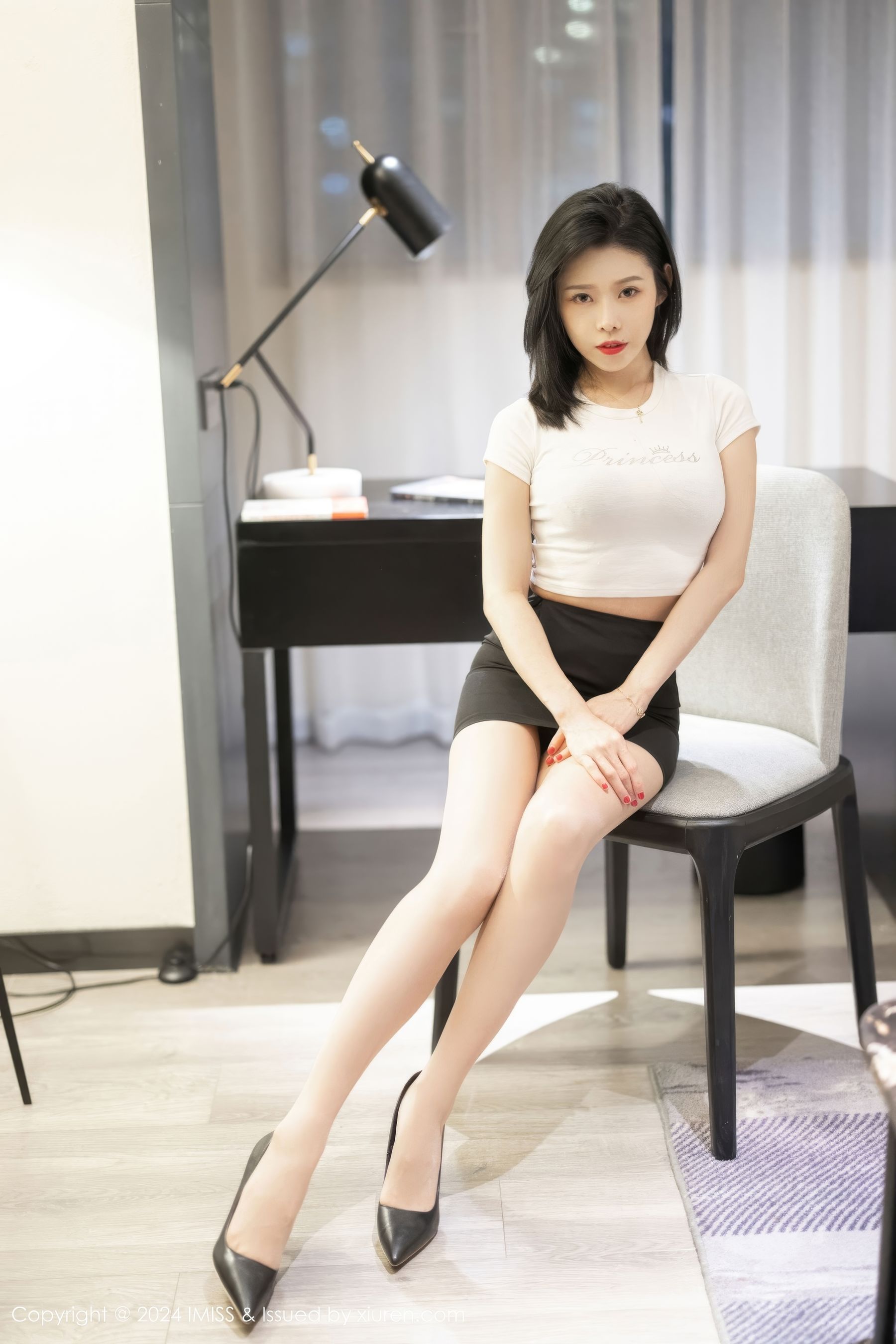[IMiss]爱蜜社 2024.08.14 Vol.777 luvian本能