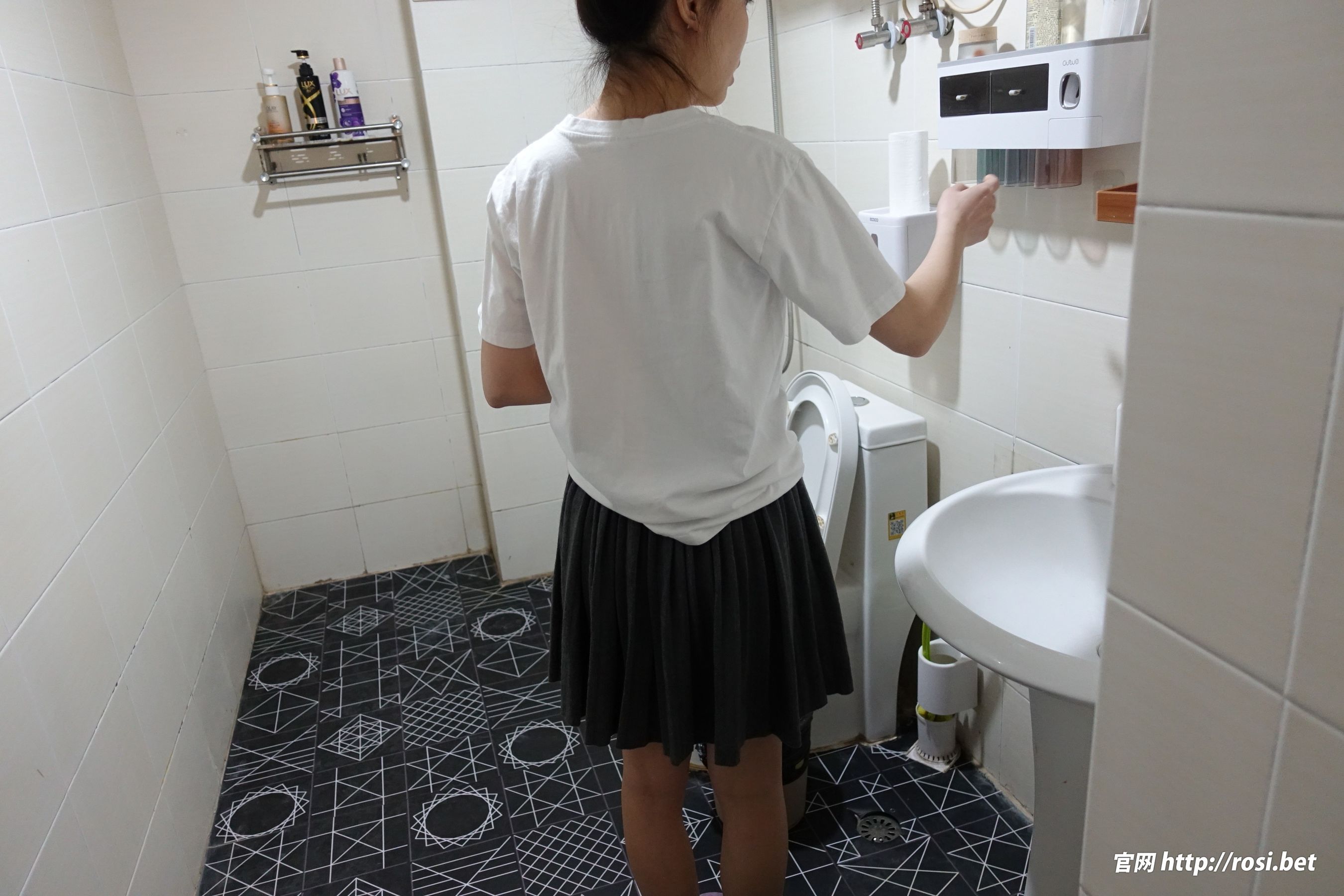 [ROSI写真] 2024.01.02 NO.4411