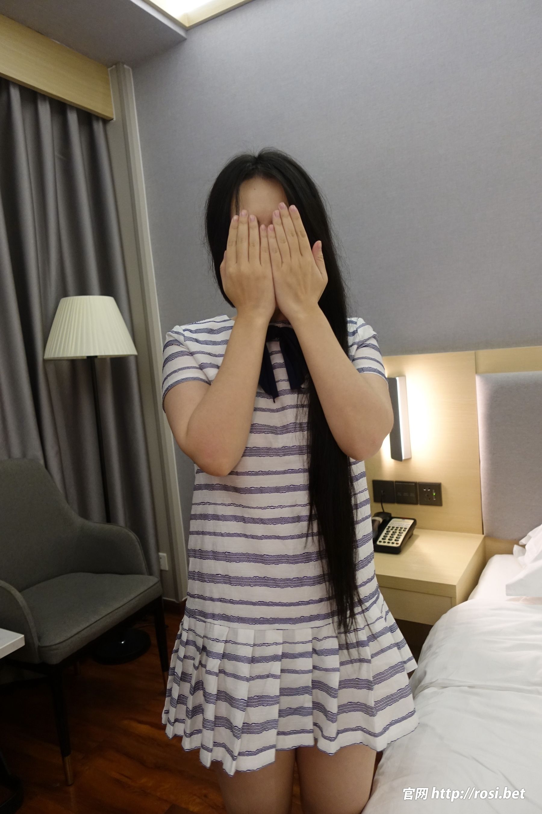 [ROSI写真] 2024.01.08 NO.4417