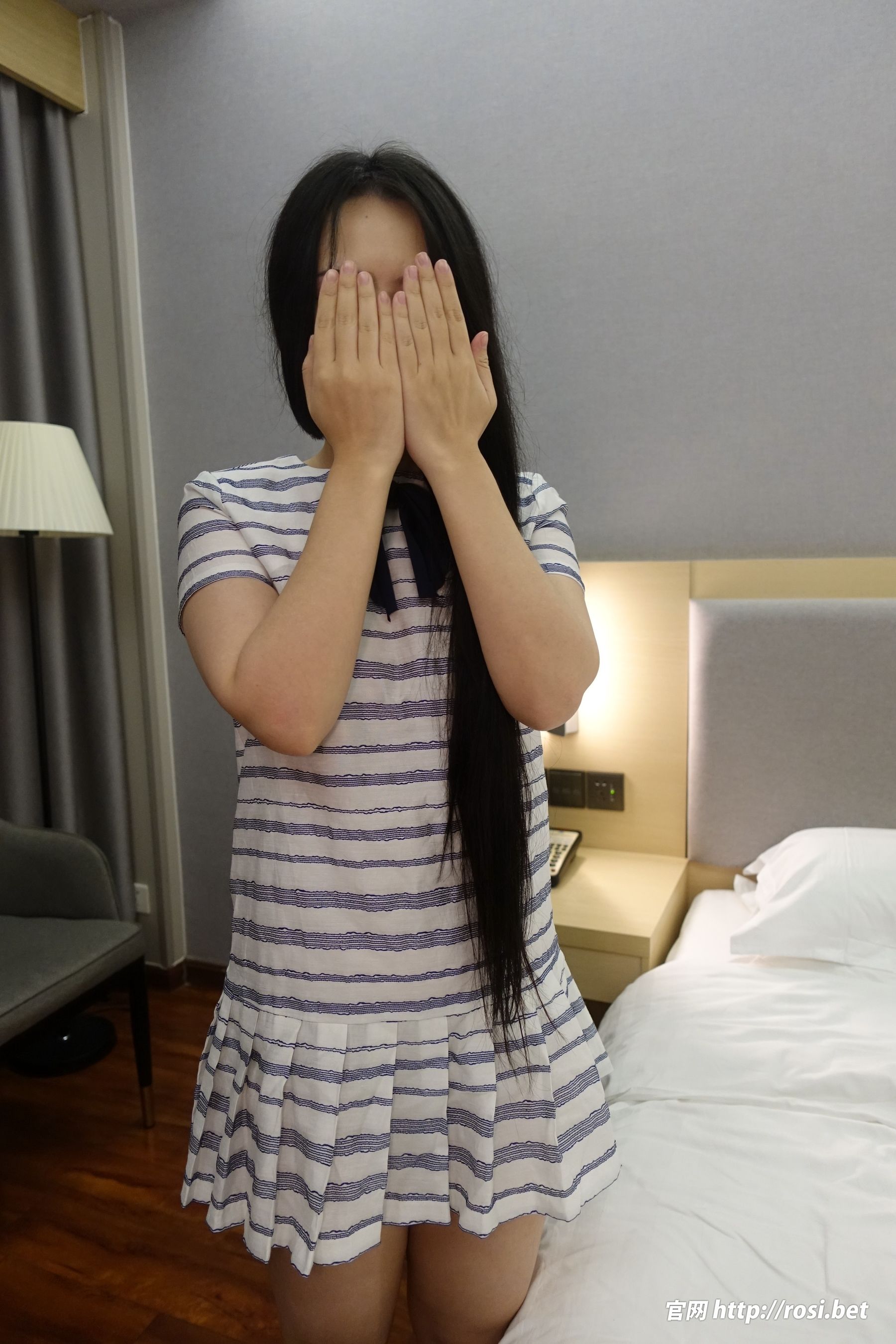 [ROSI写真] 2024.01.08 NO.4417