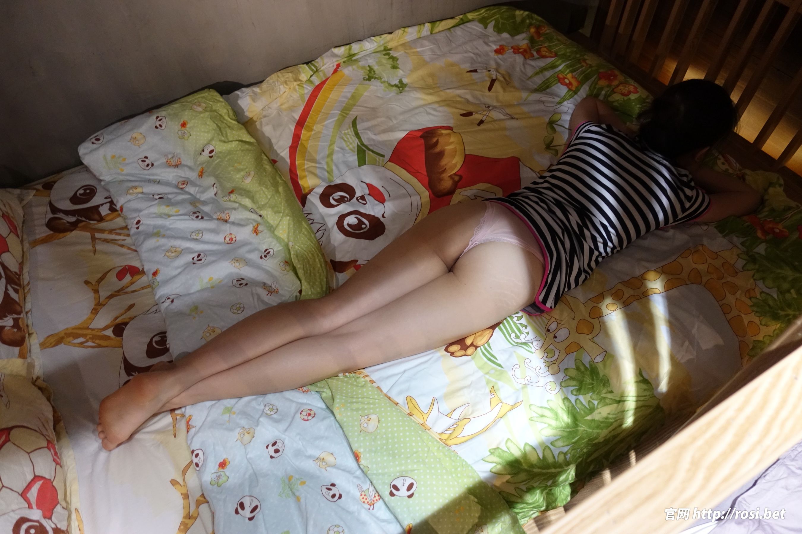[ROSI写真] 2024.01.12 NO.4421