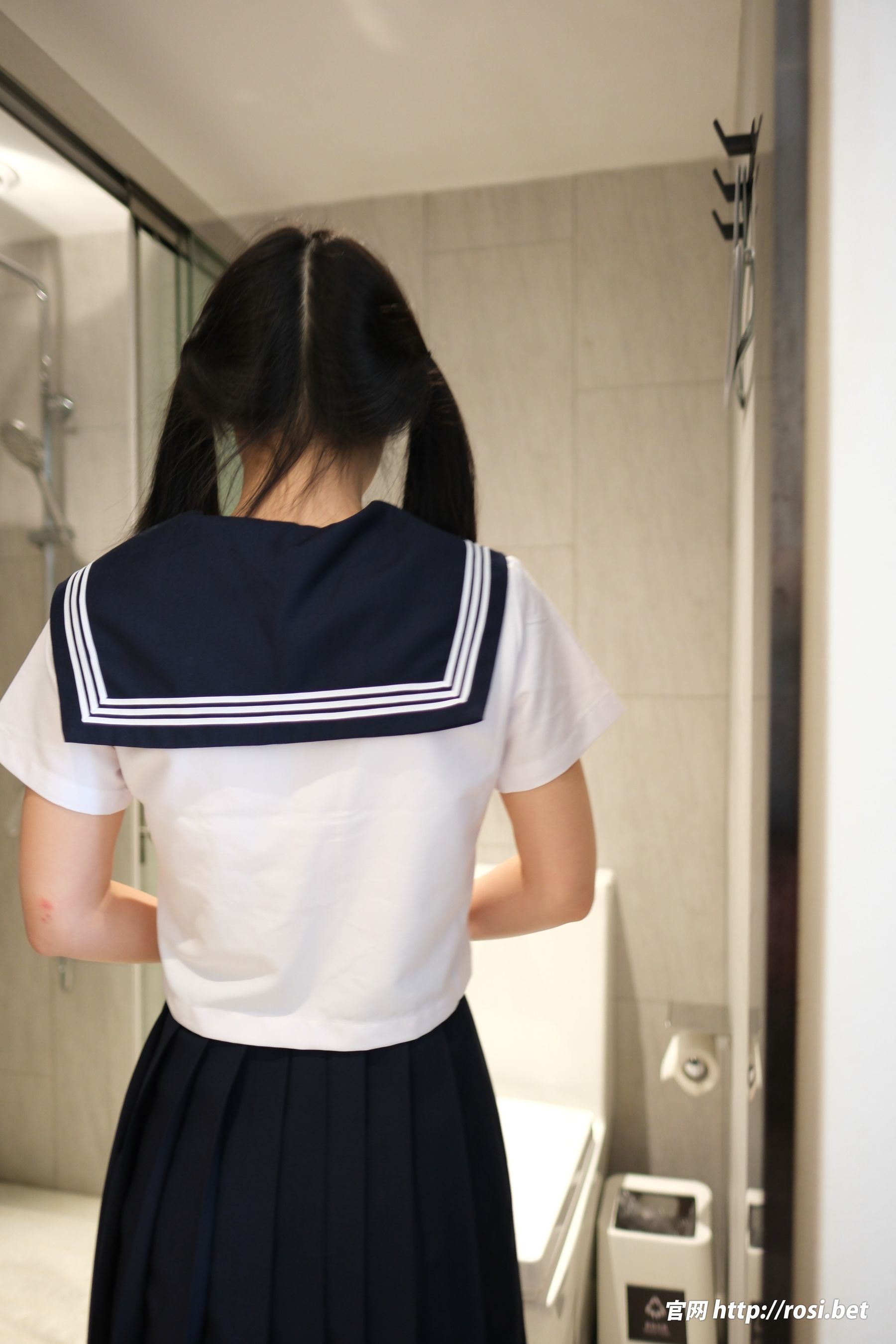 [ROSI写真] 2024.02.03 NO.4443