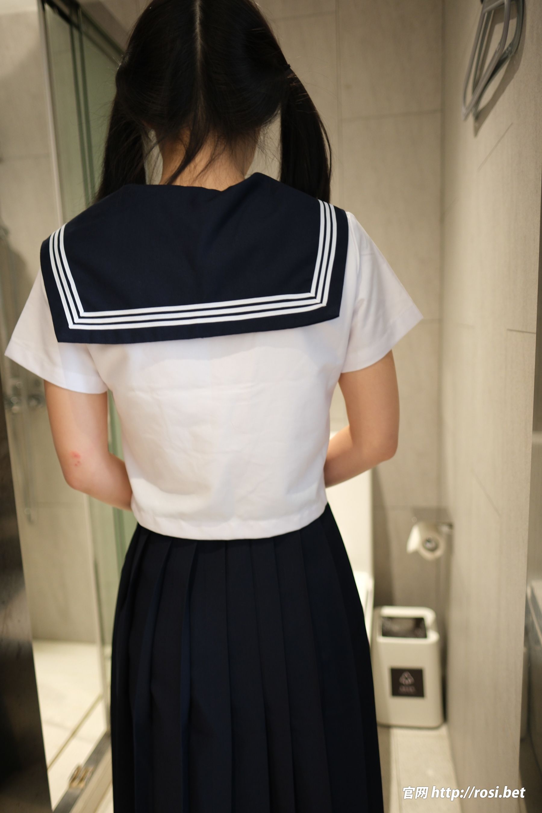 [ROSI写真] 2024.02.03 NO.4443