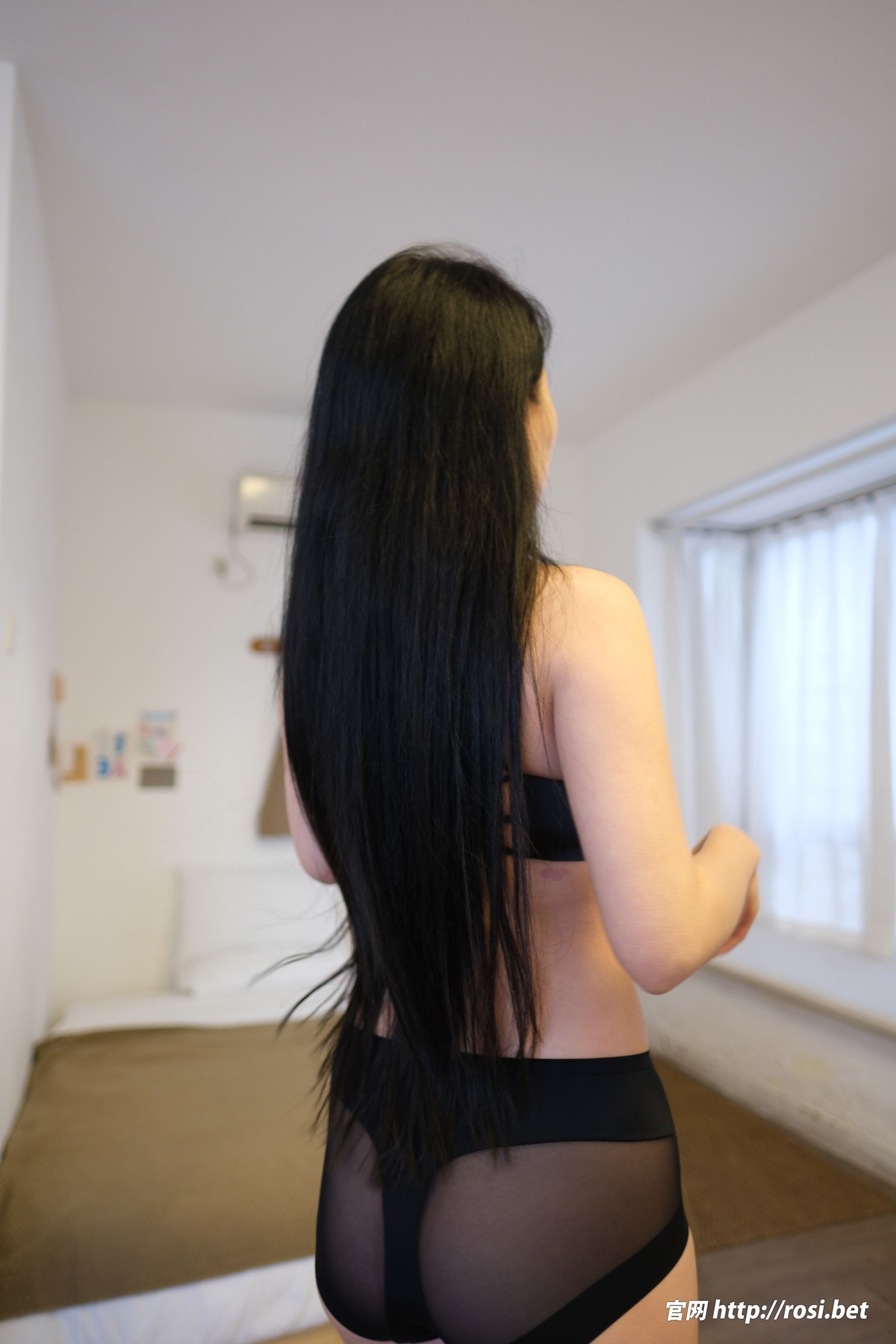 [ROSI写真] 2024.02.14 NO.4454