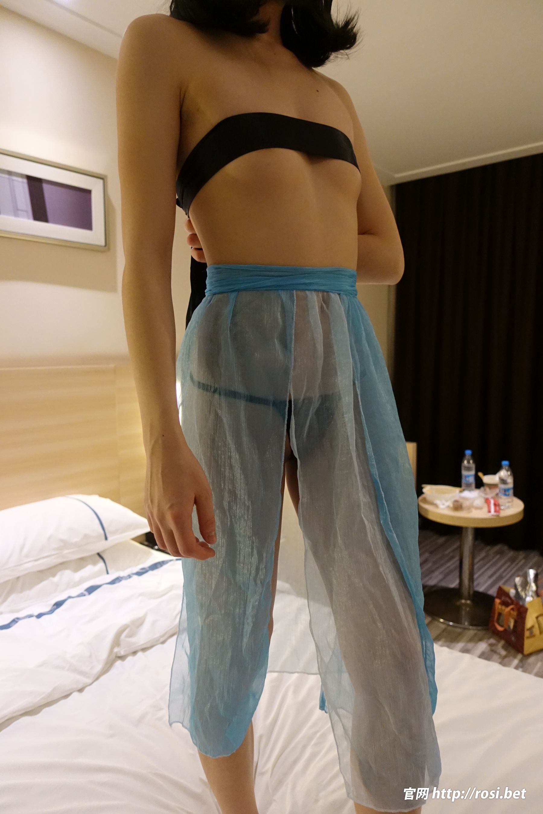 [ROSI写真] 2024.03.03 NO.4472