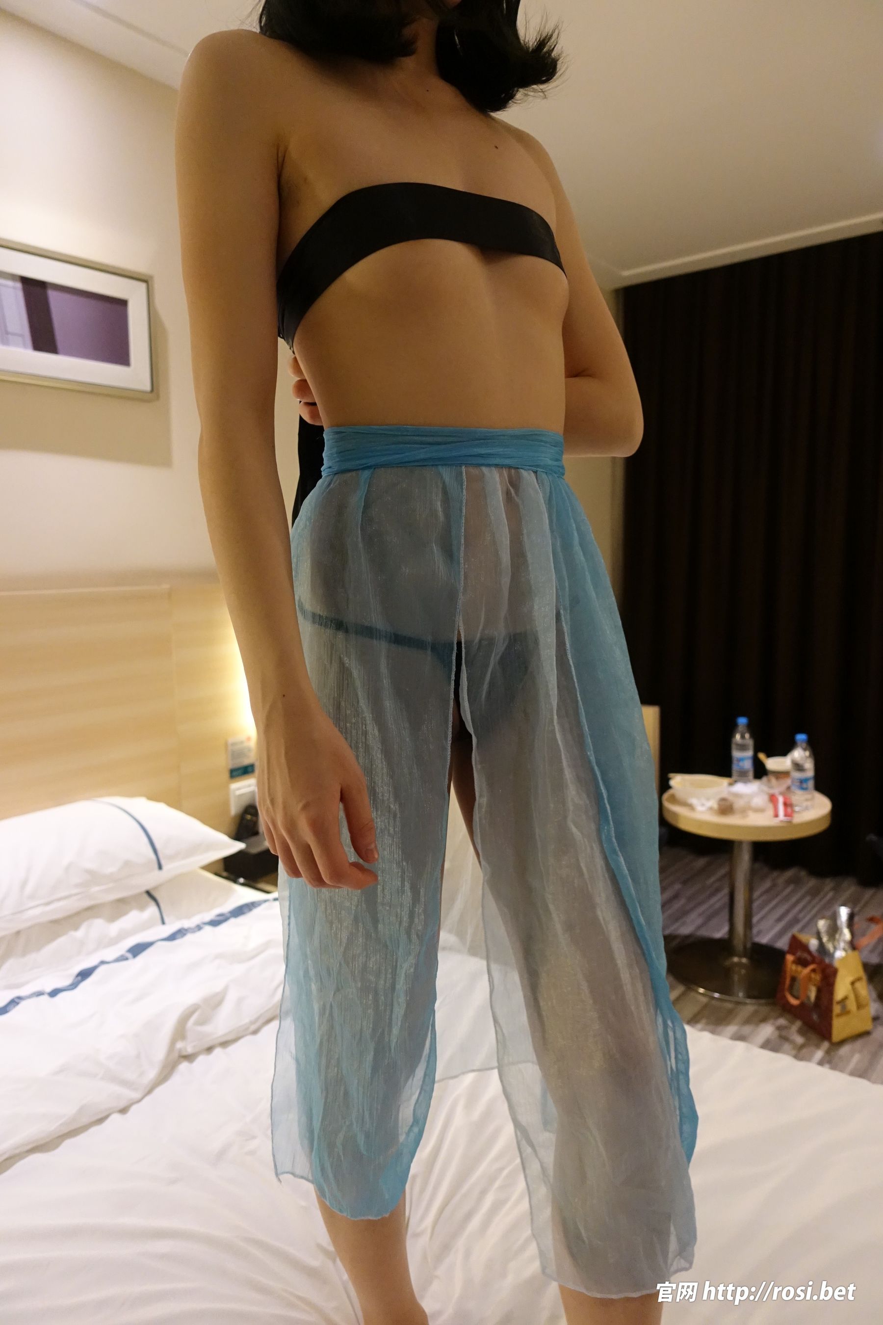 [ROSI写真] 2024.03.03 NO.4472