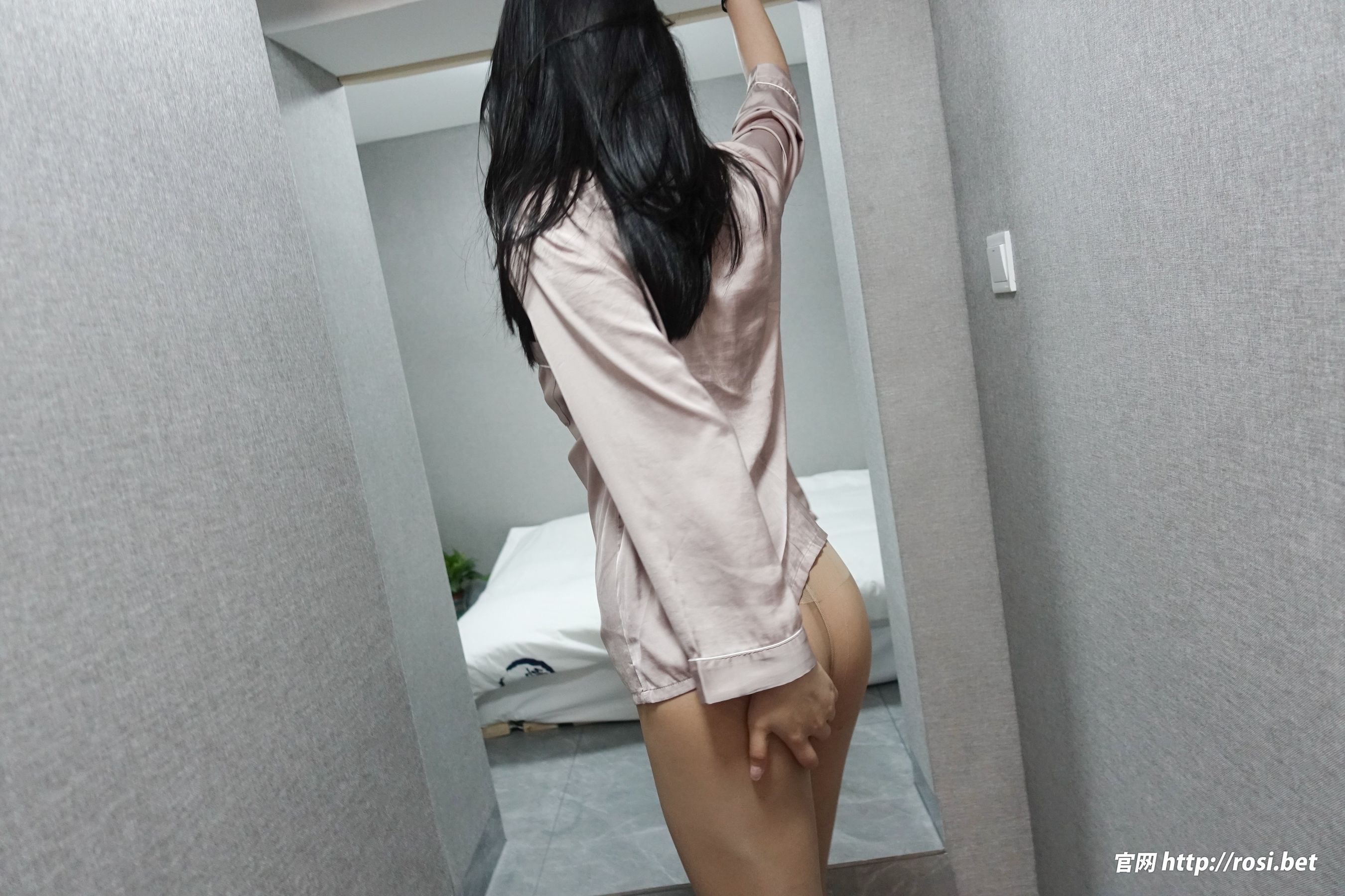 [ROSI写真] 2024.04.07 NO.4507