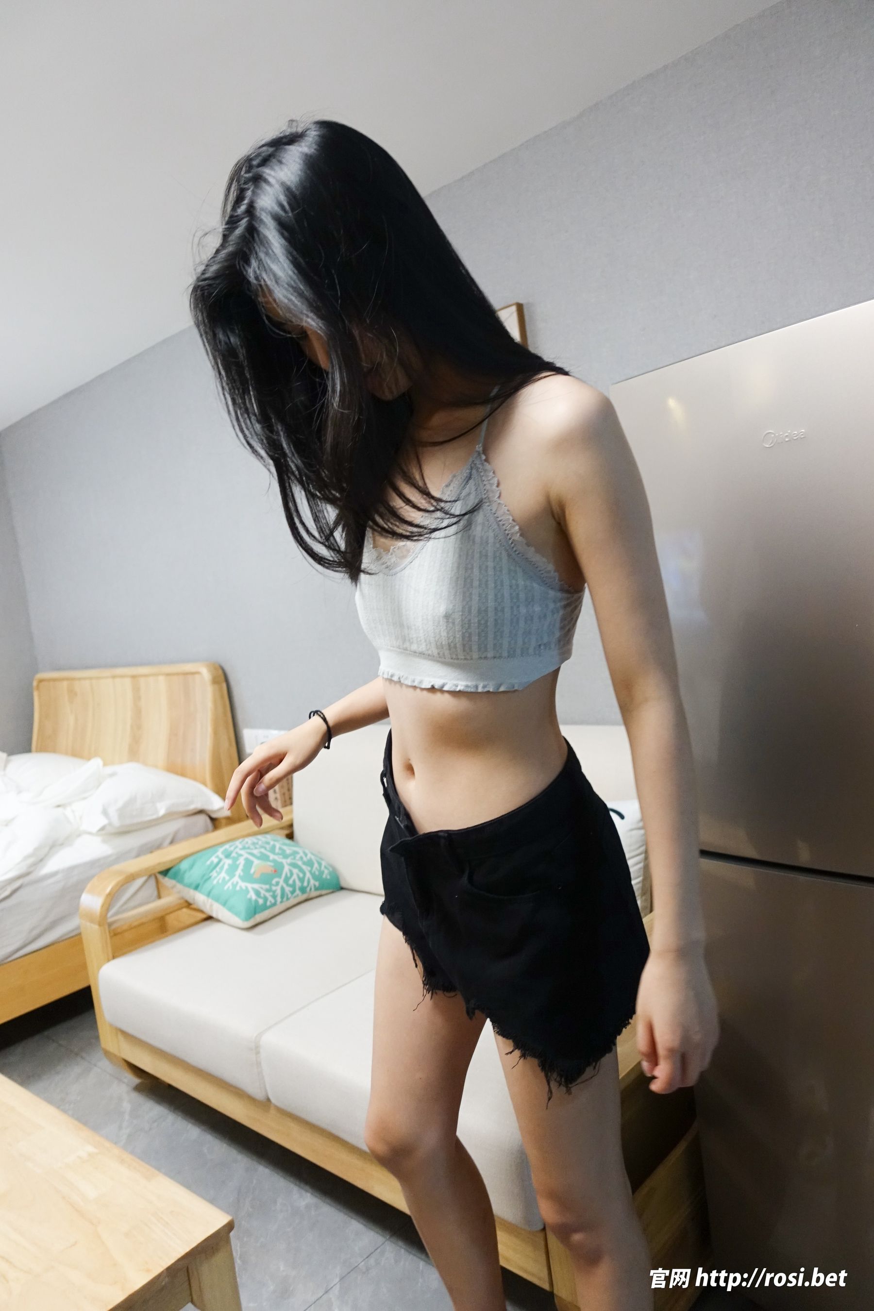 [ROSI写真] 2024.04.10 NO.4510