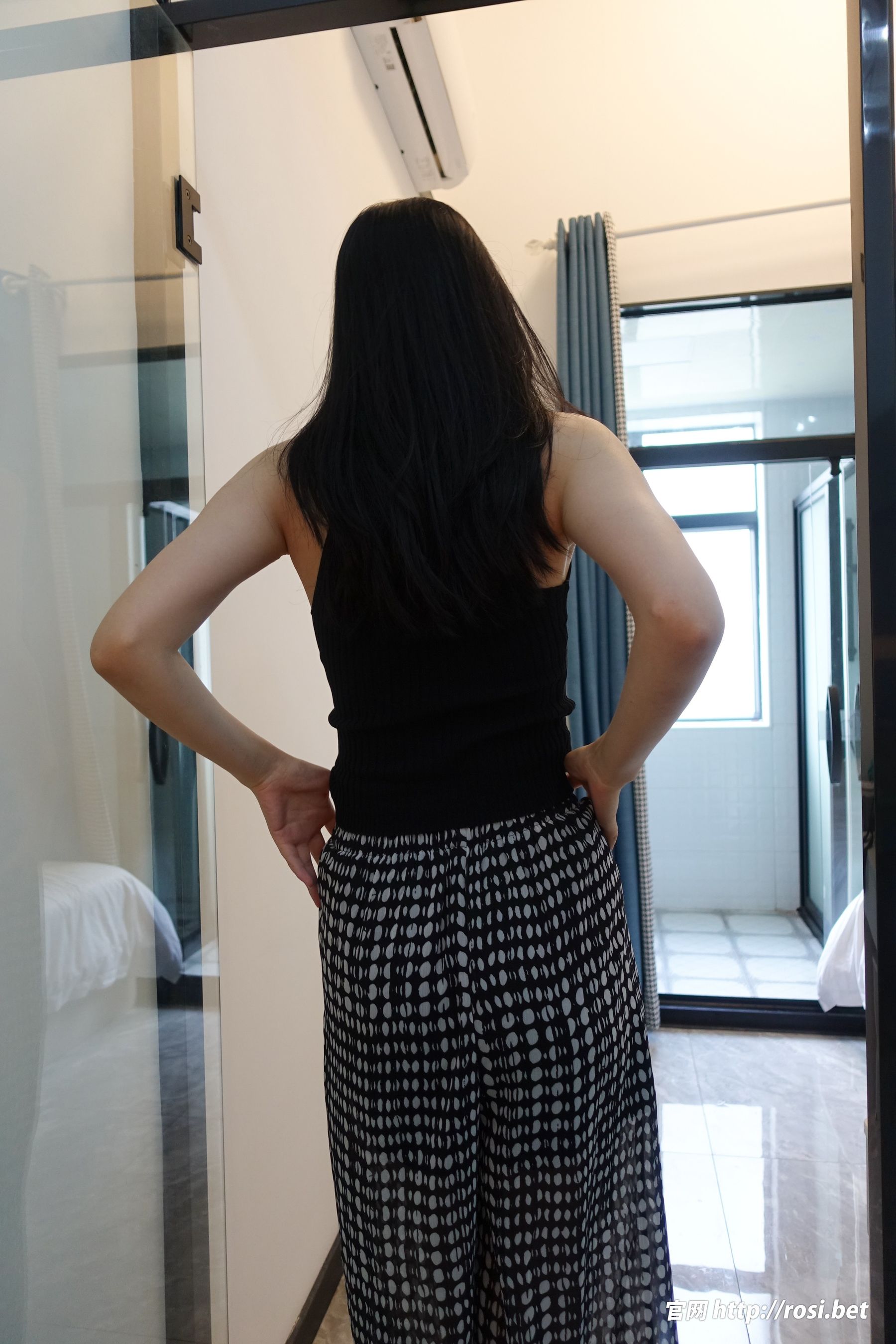 [ROSI写真] 2024.04.30 NO.4530