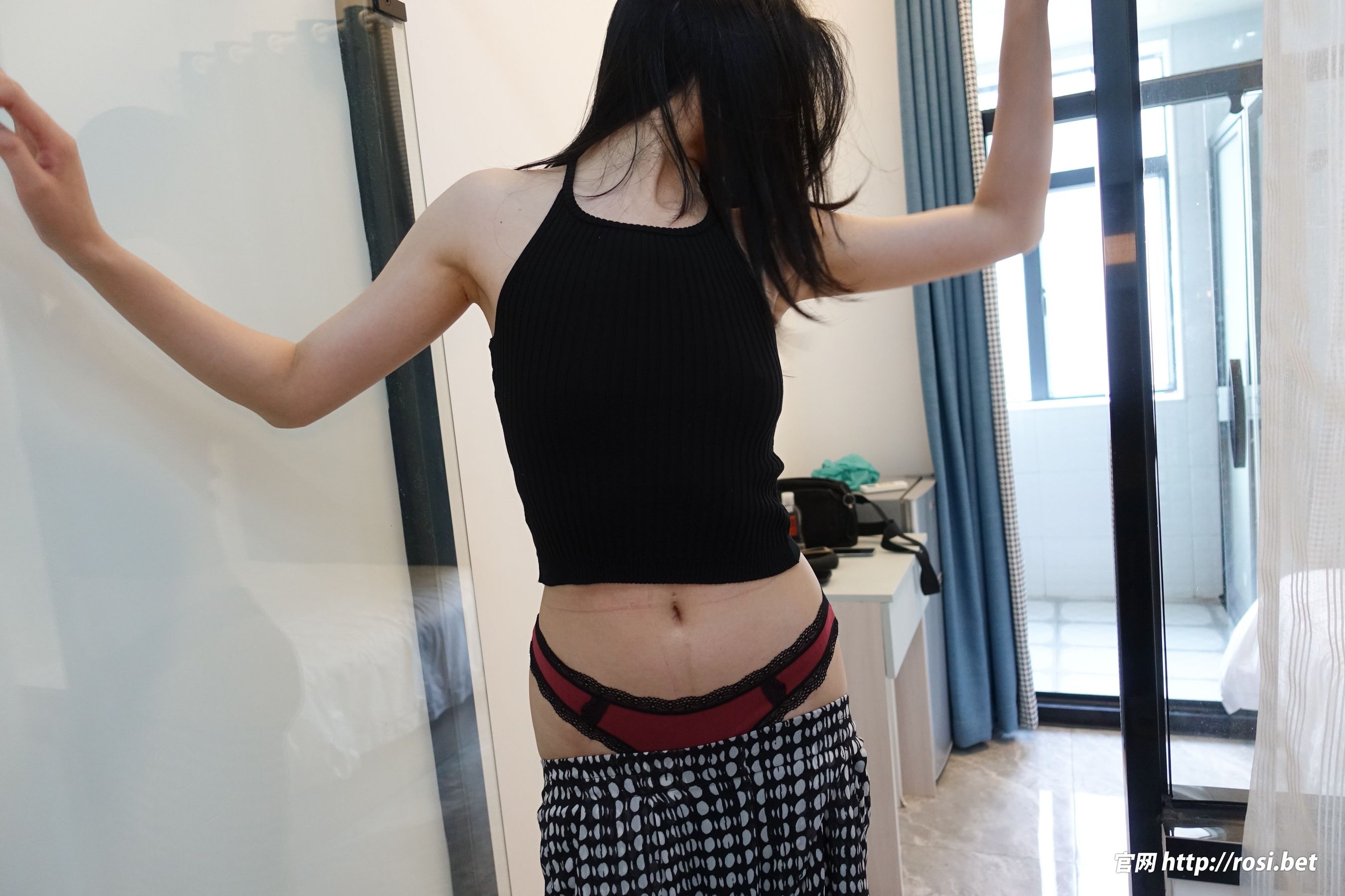 [ROSI写真] 2024.04.30 NO.4530