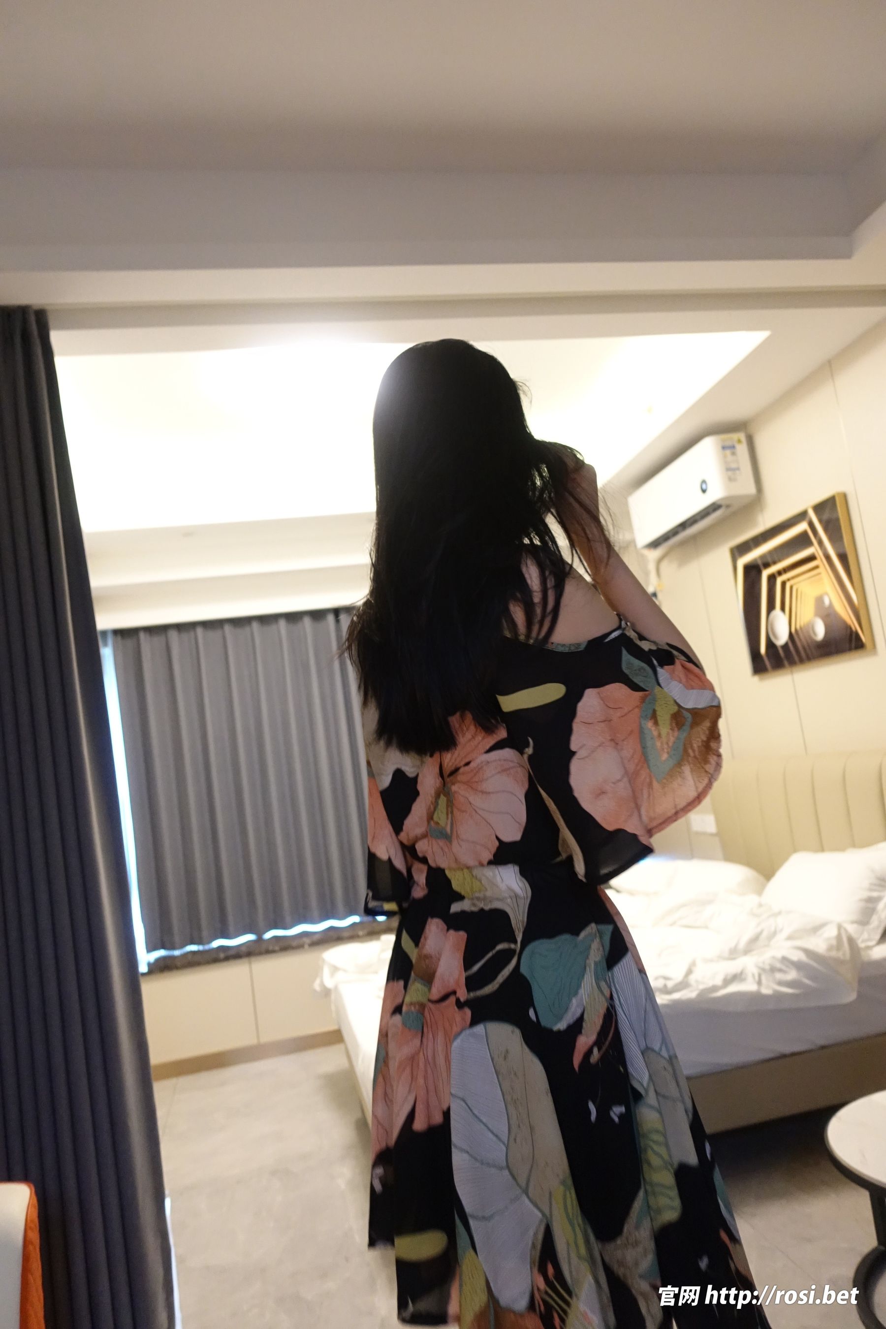 [ROSI写真] 2024.06.19 NO.4580