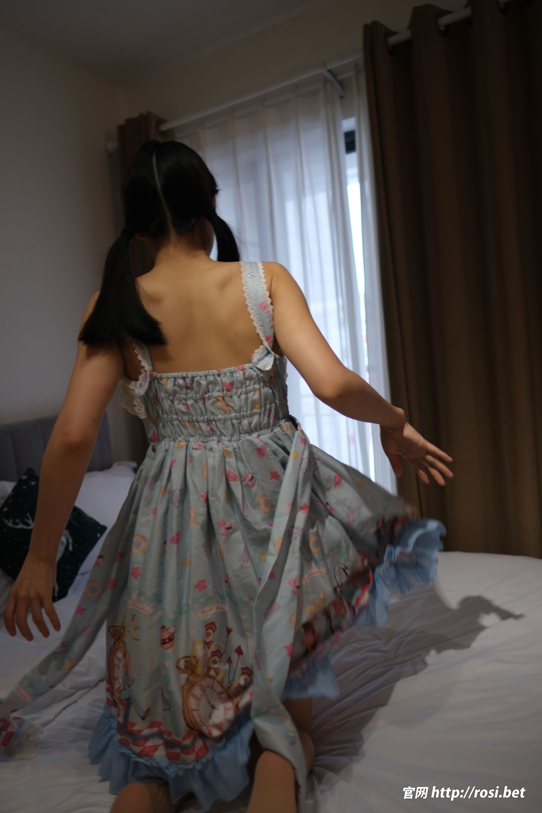 [ROSI写真] 2024.09.02 NO.4655