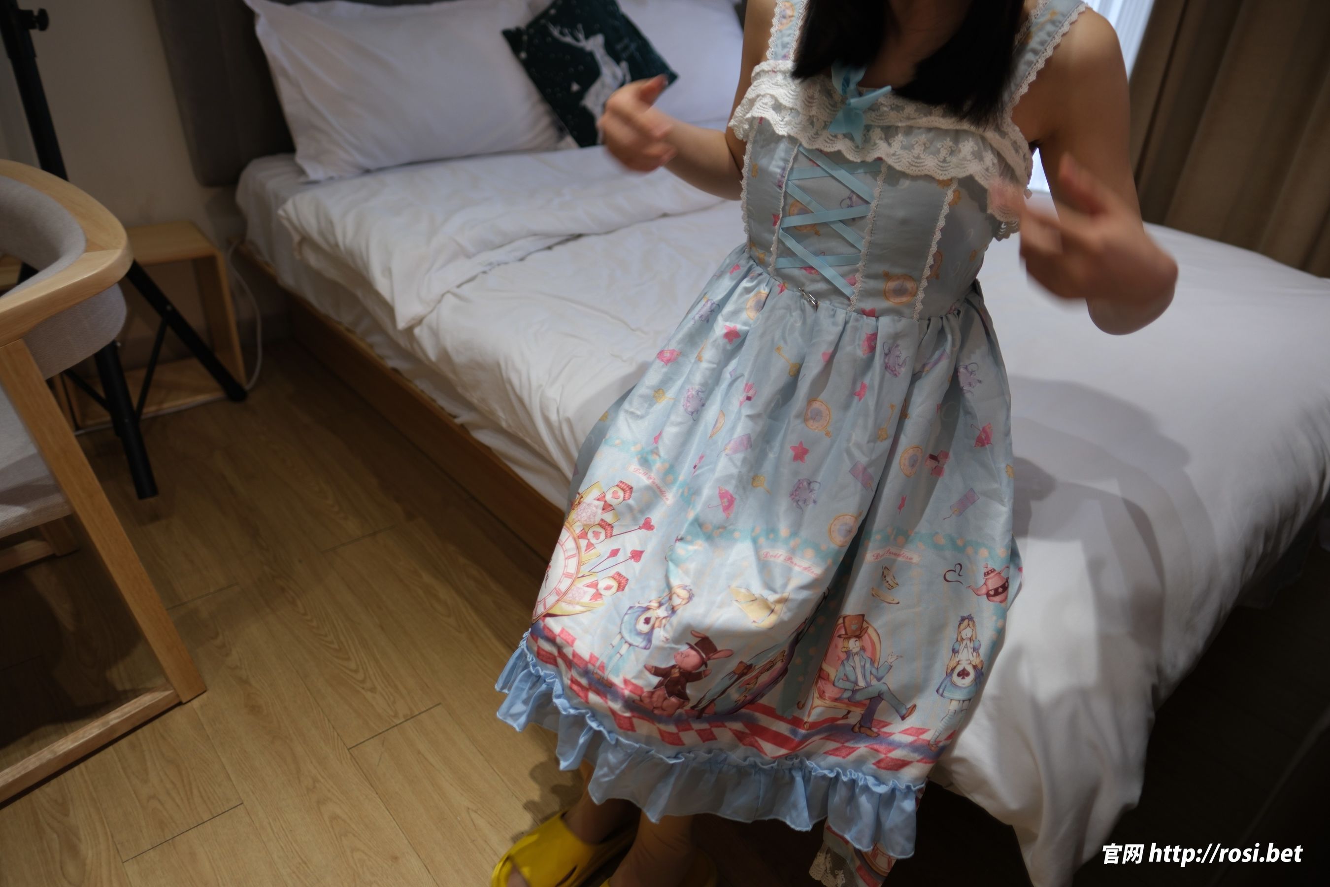 [ROSI写真] 2024.09.02 NO.4655