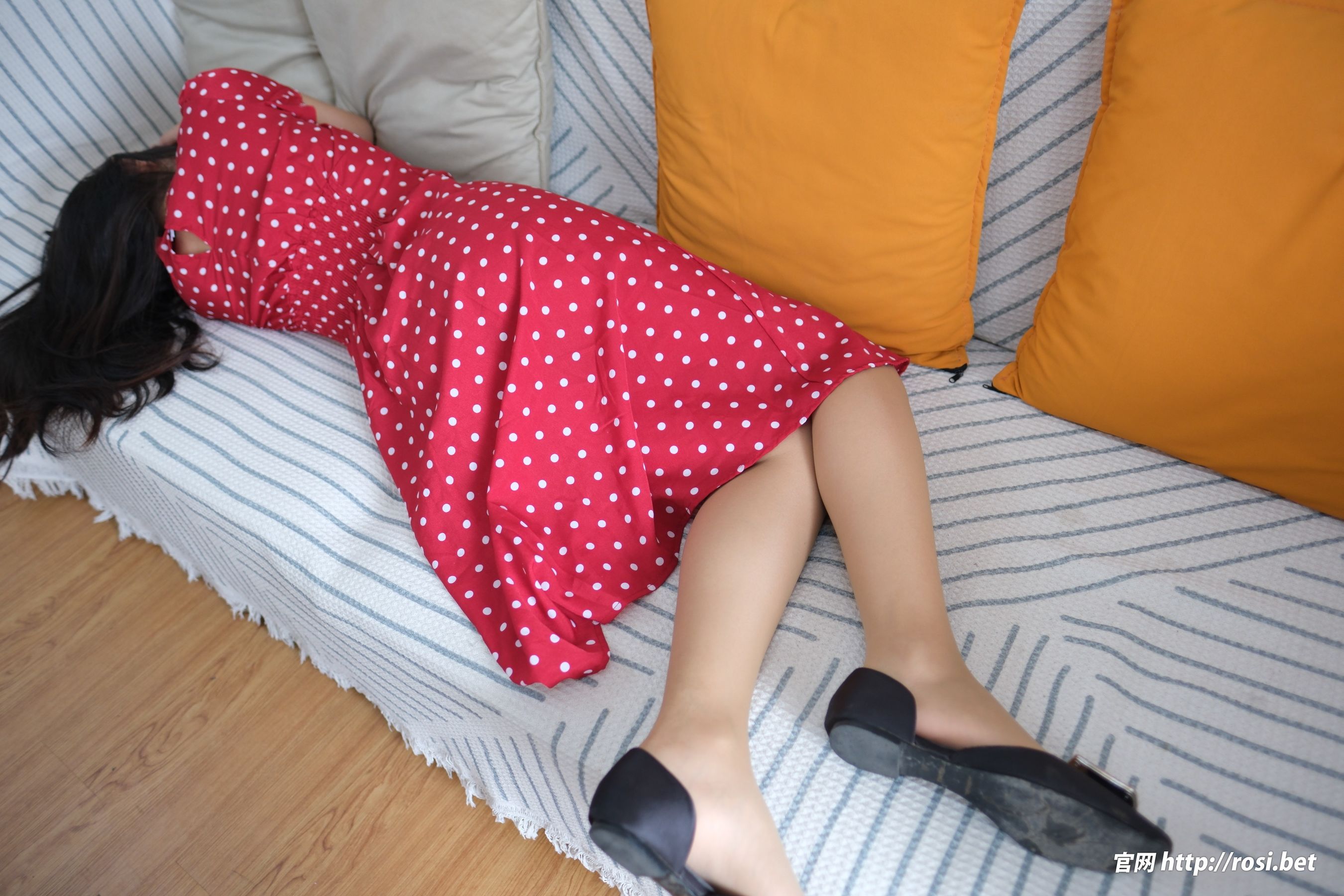 [ROSI写真] 2024.09.11 NO.4664