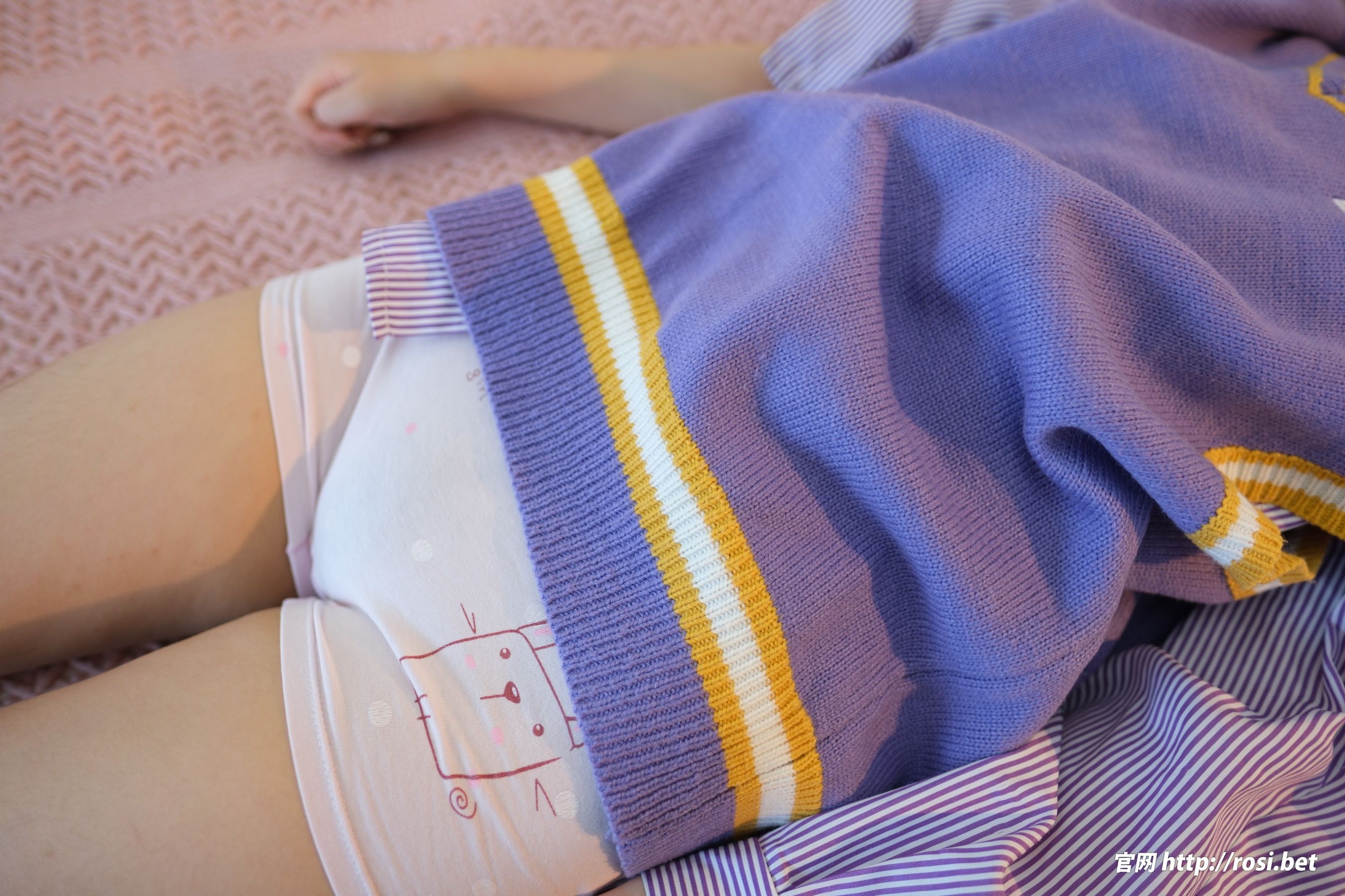 [ROSI写真] 2024.09.12 NO.4665