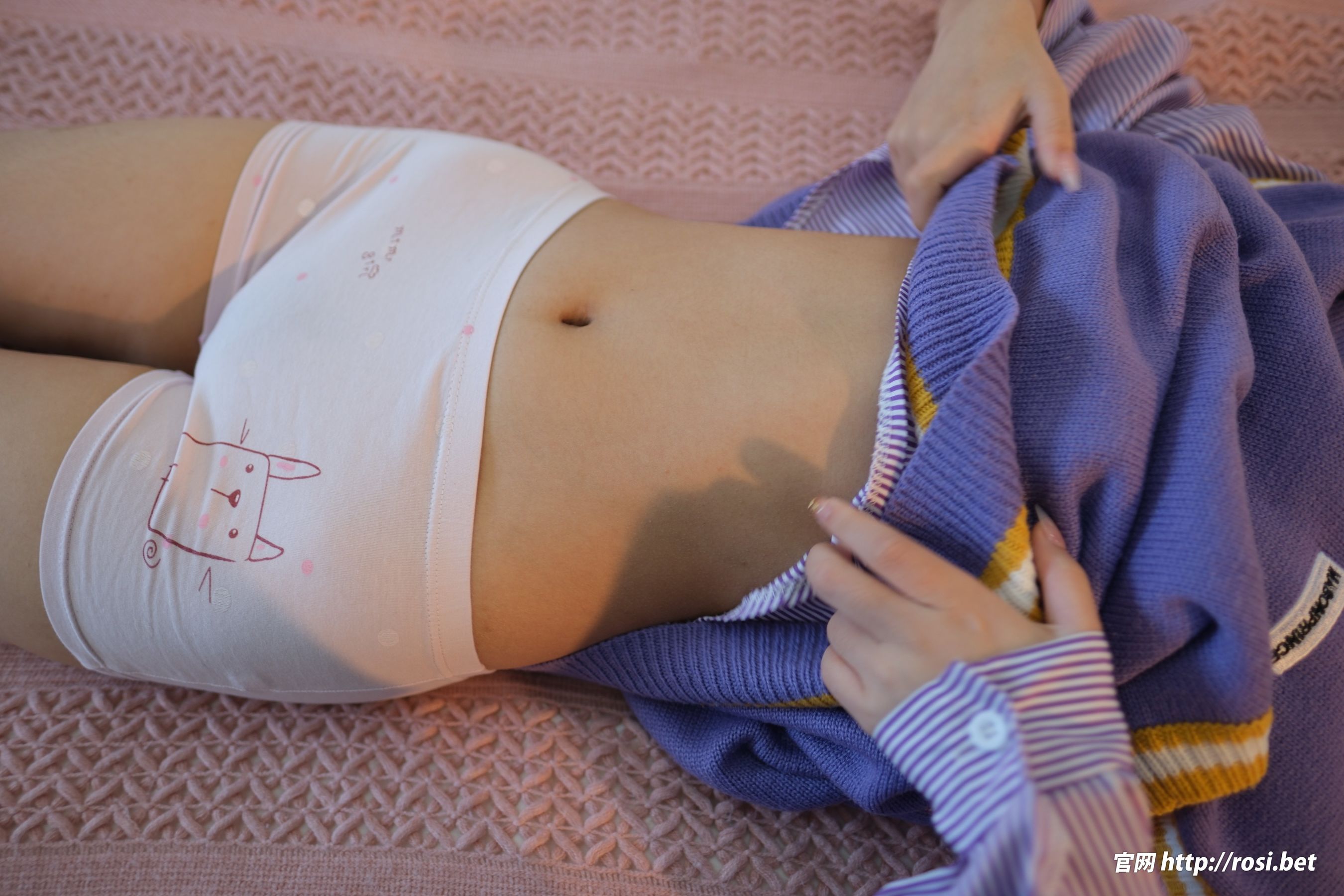 [ROSI写真] 2024.09.12 NO.4665