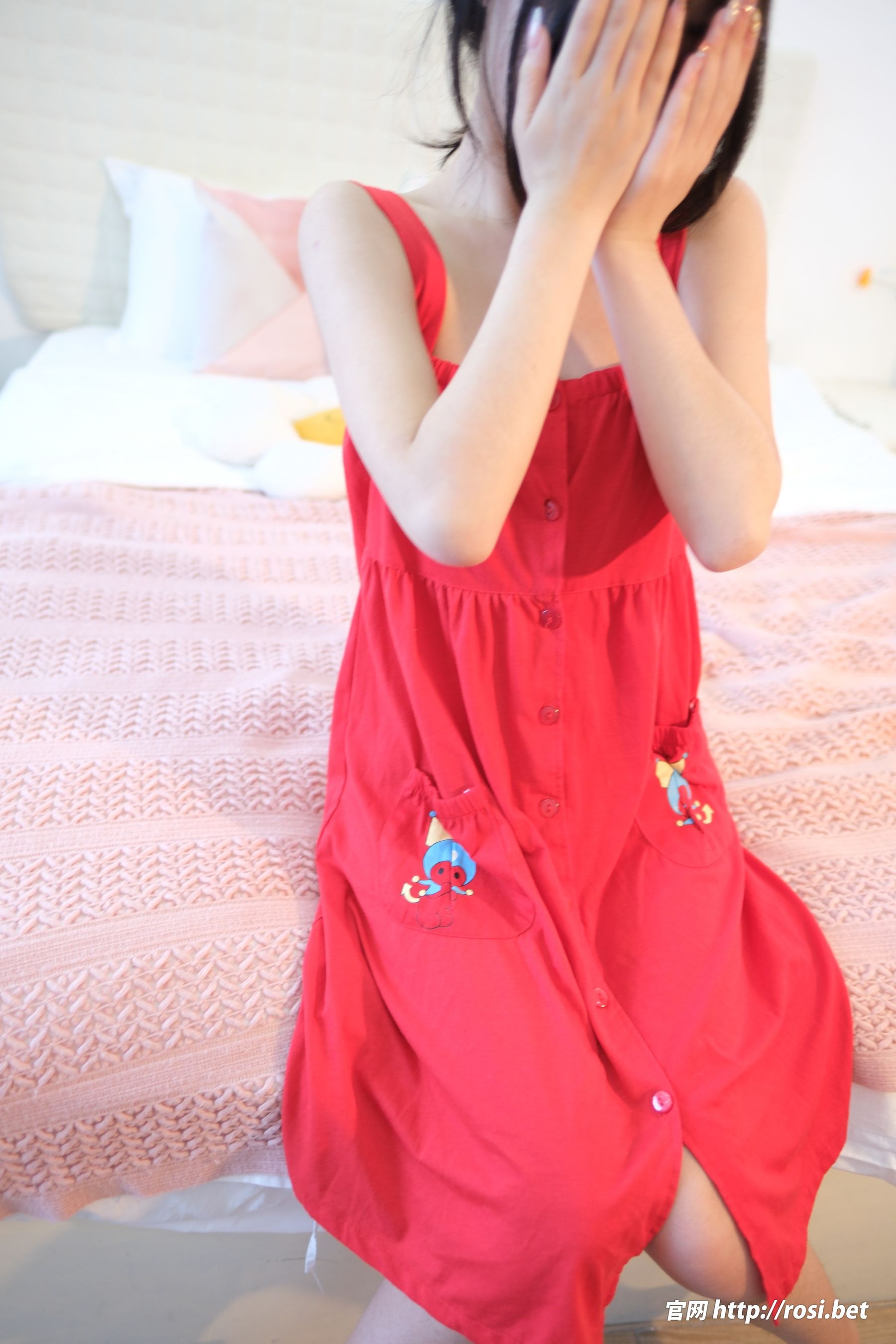 [ROSI写真] 2024.10.04 NO.4687