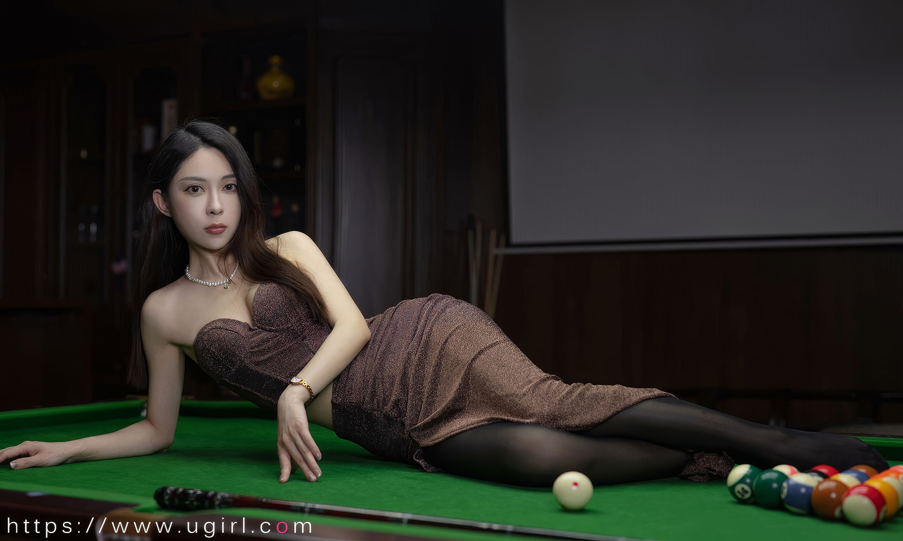 [Ugirls]爱尤物 No.2884 眼眸轻纱 natasha