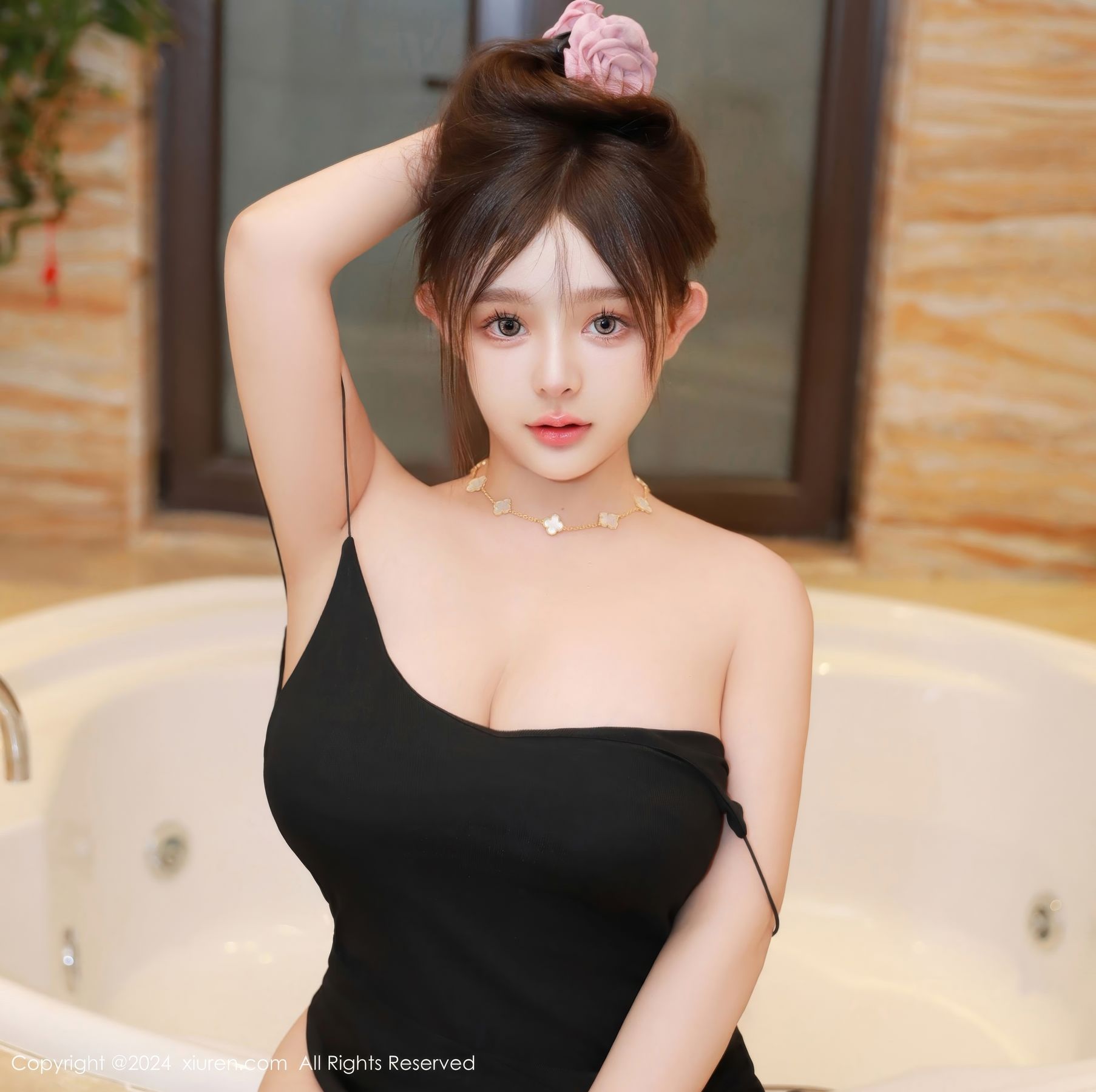 [秀人XiuRen] 2024.07.25 No.8911 娜娜子yy