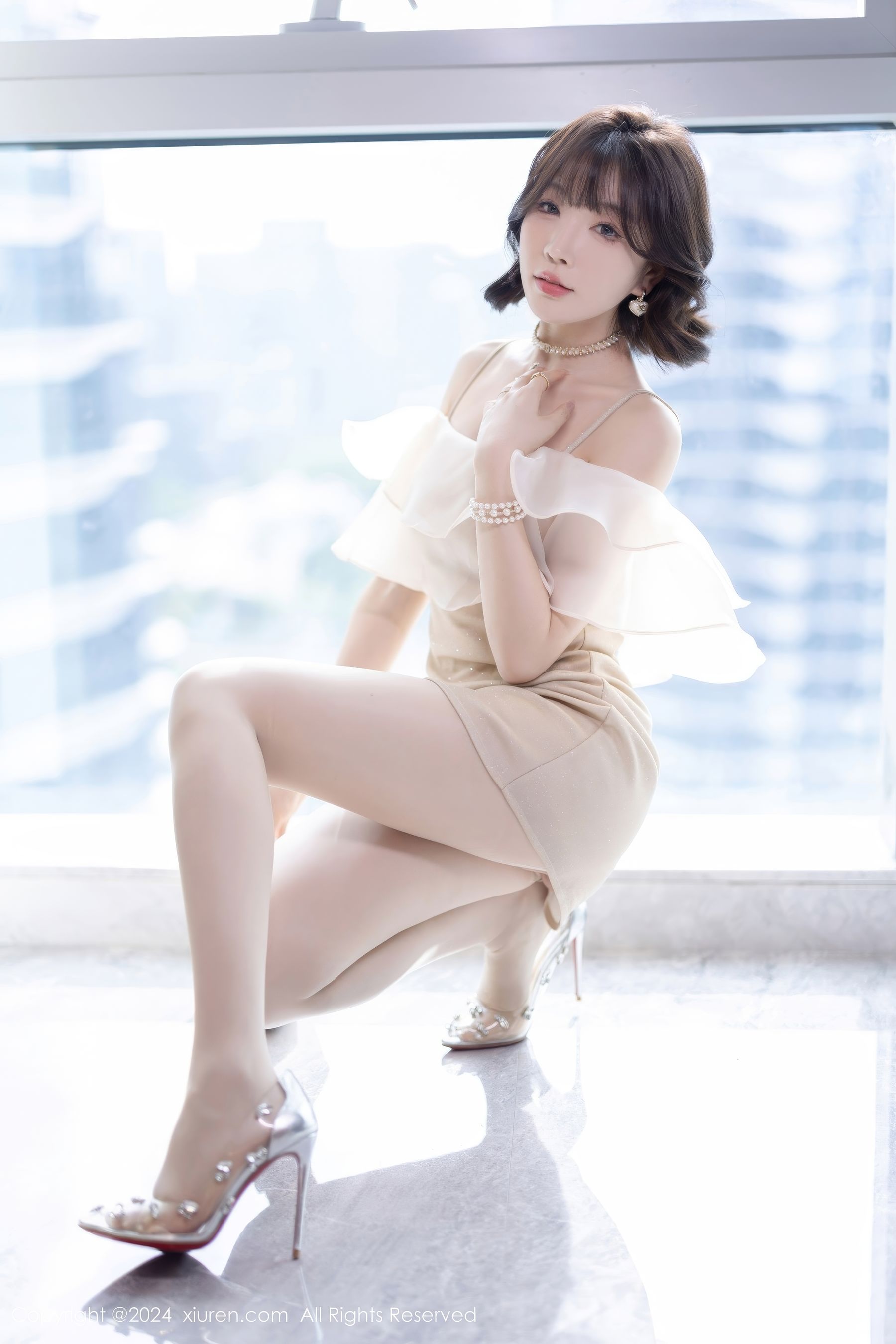 [秀人XiuRen] 2024.07.25 No.8917 徐莉芝Booty