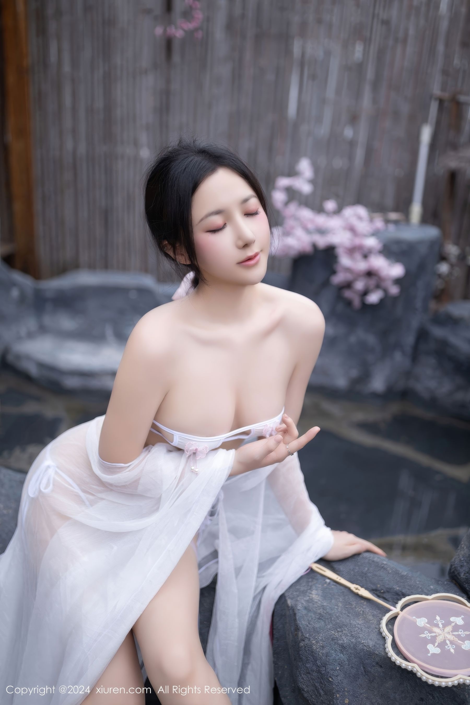 [秀人XiuRen] 2024.07.26 No.8927 鱼子酱Fish