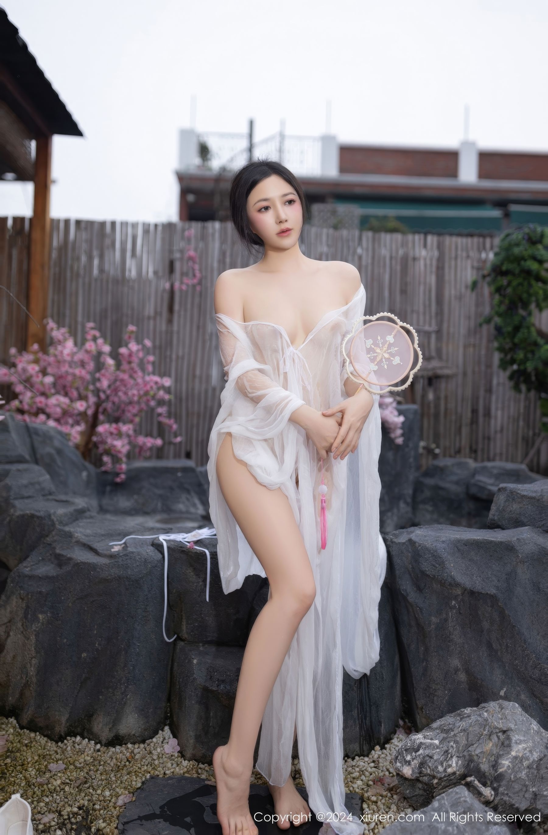 [秀人XiuRen] 2024.07.26 No.8927 鱼子酱Fish